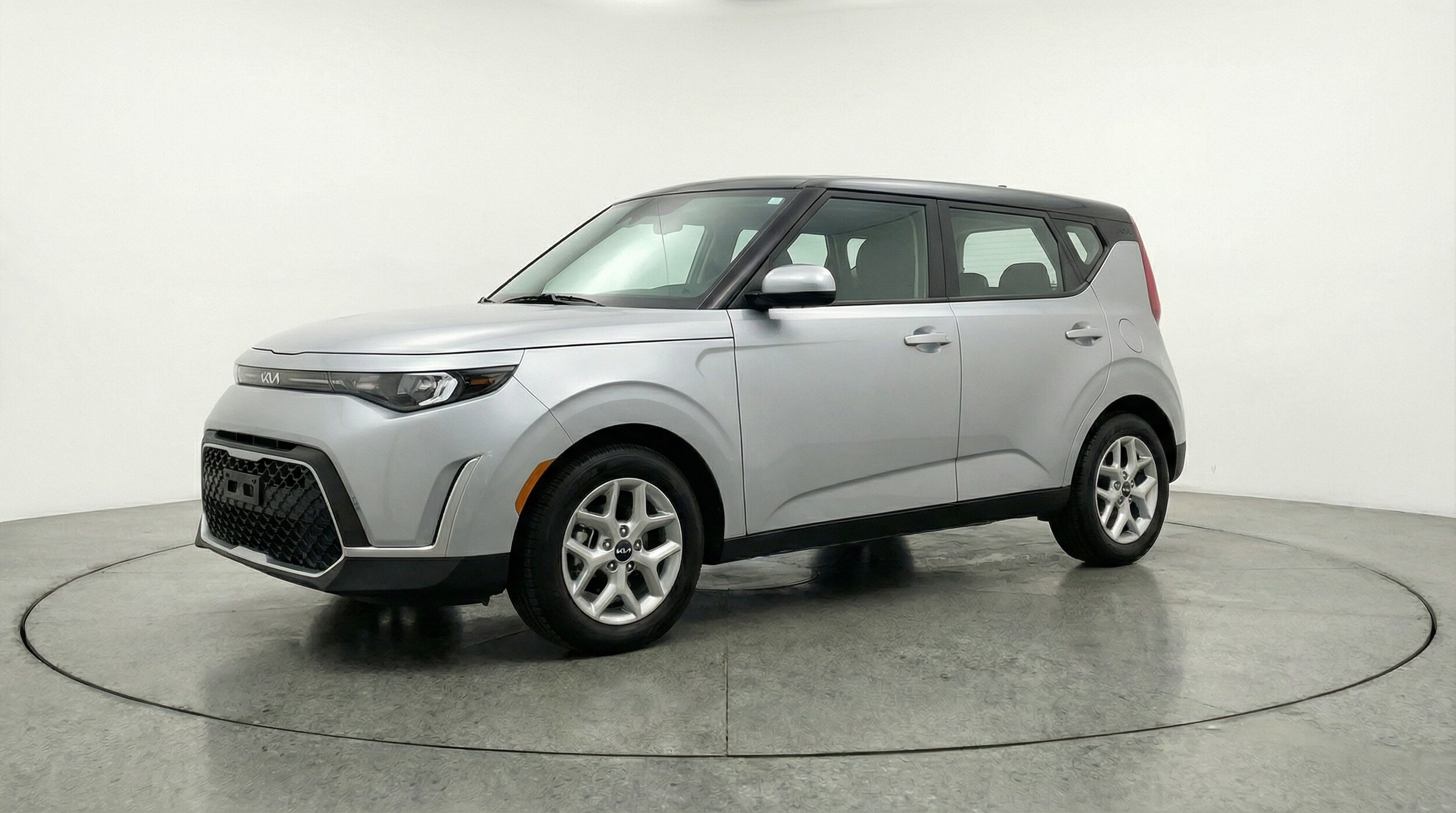Thumbnail: 2025 Kia Soul - 3