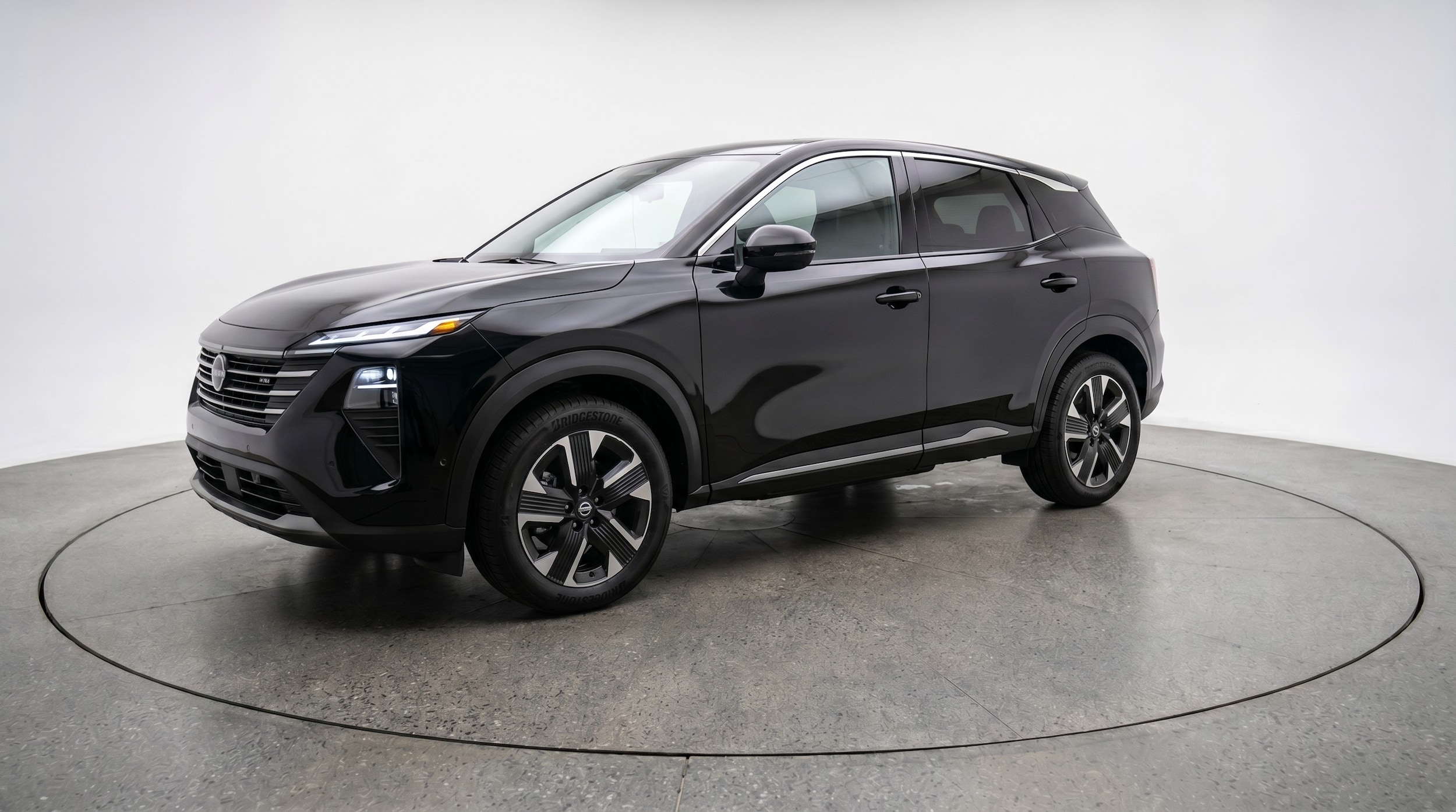 Thumbnail: 2026 Nissan Kicks - 3