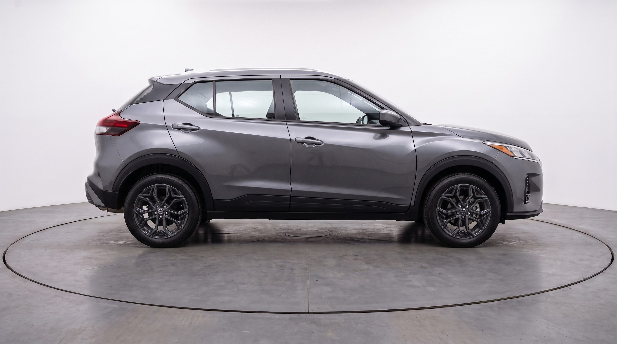 Thumbnail: 2026 Nissan Kicks - 8