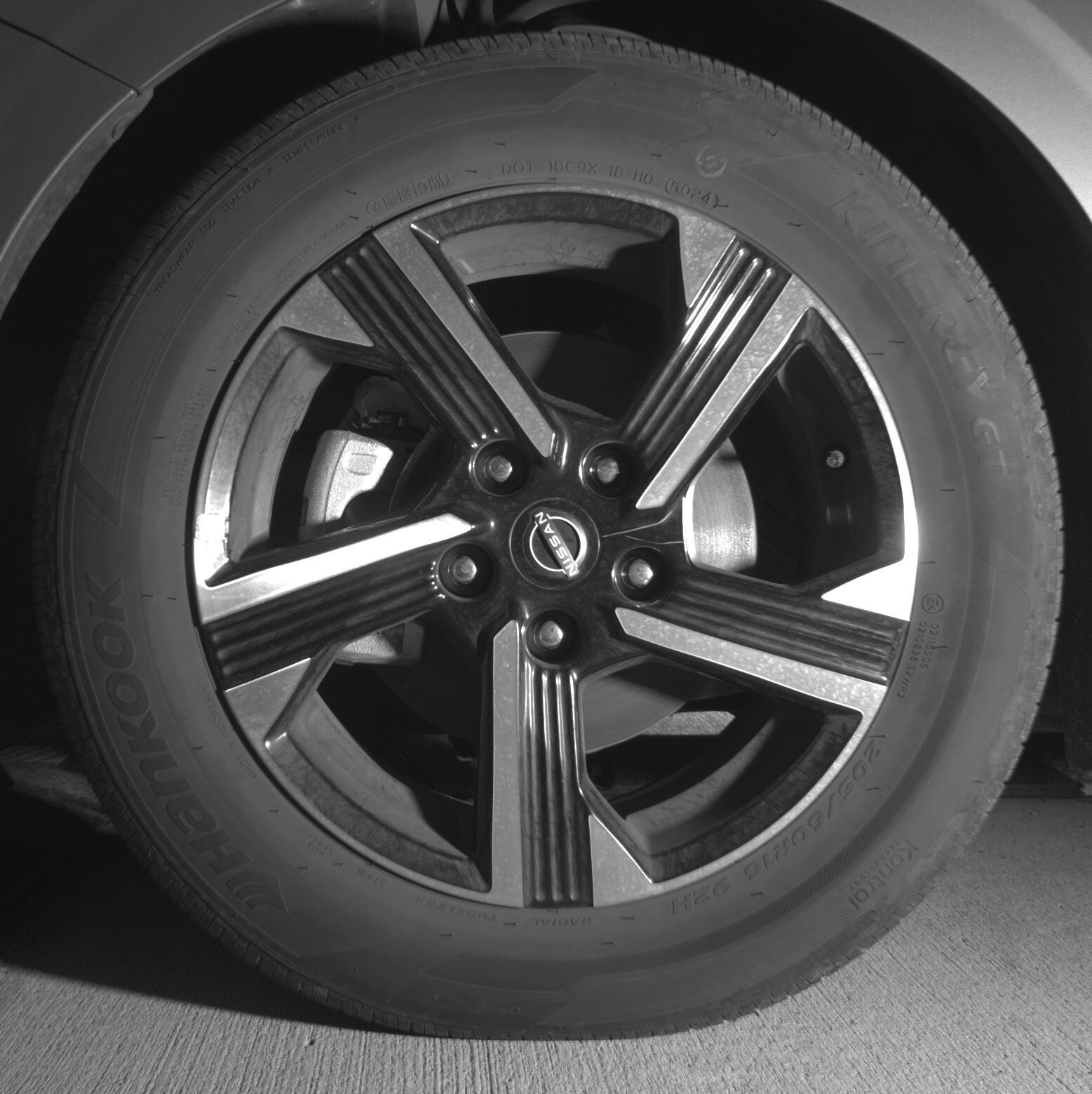 Thumbnail: 2025 Nissan Sentra - 9