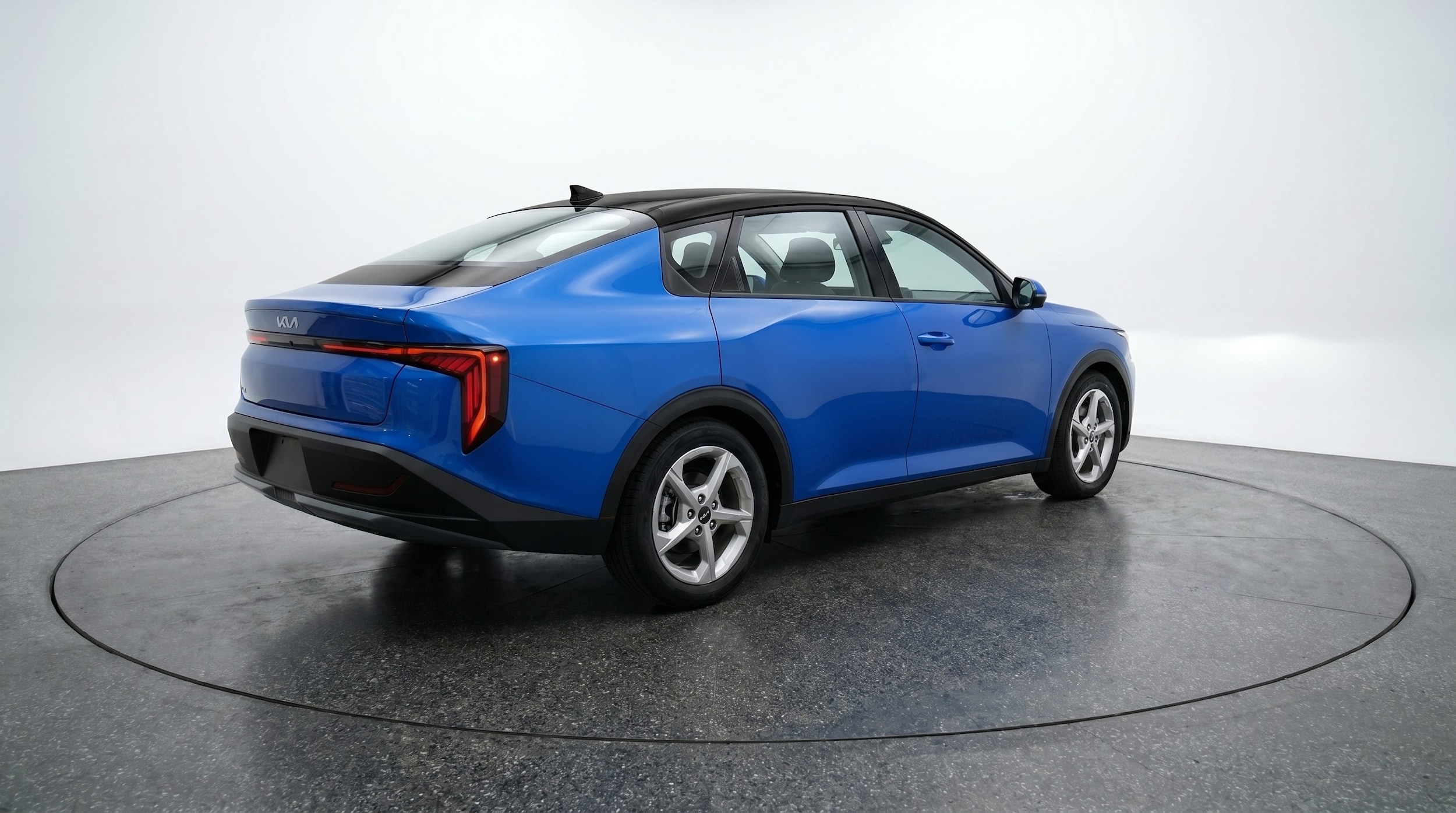 2025 Kia K4 LXS - Photo 7