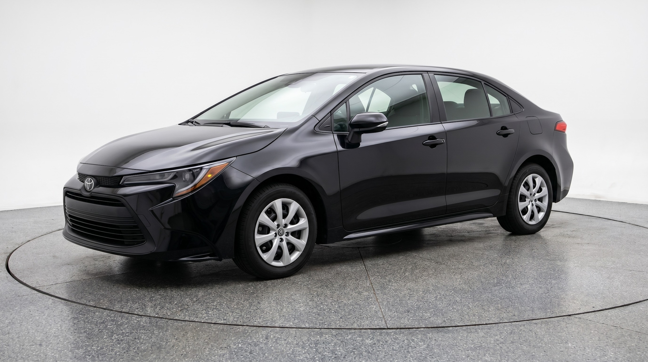 Thumbnail: 2025 Toyota Corolla - 3