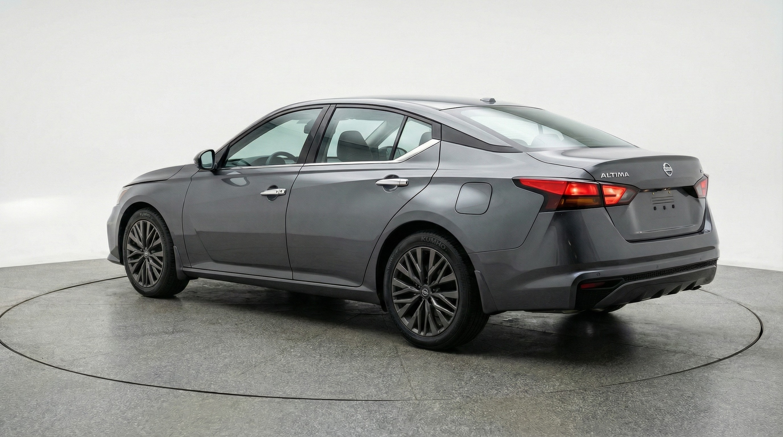 Thumbnail: 2025 Nissan Altima - 5