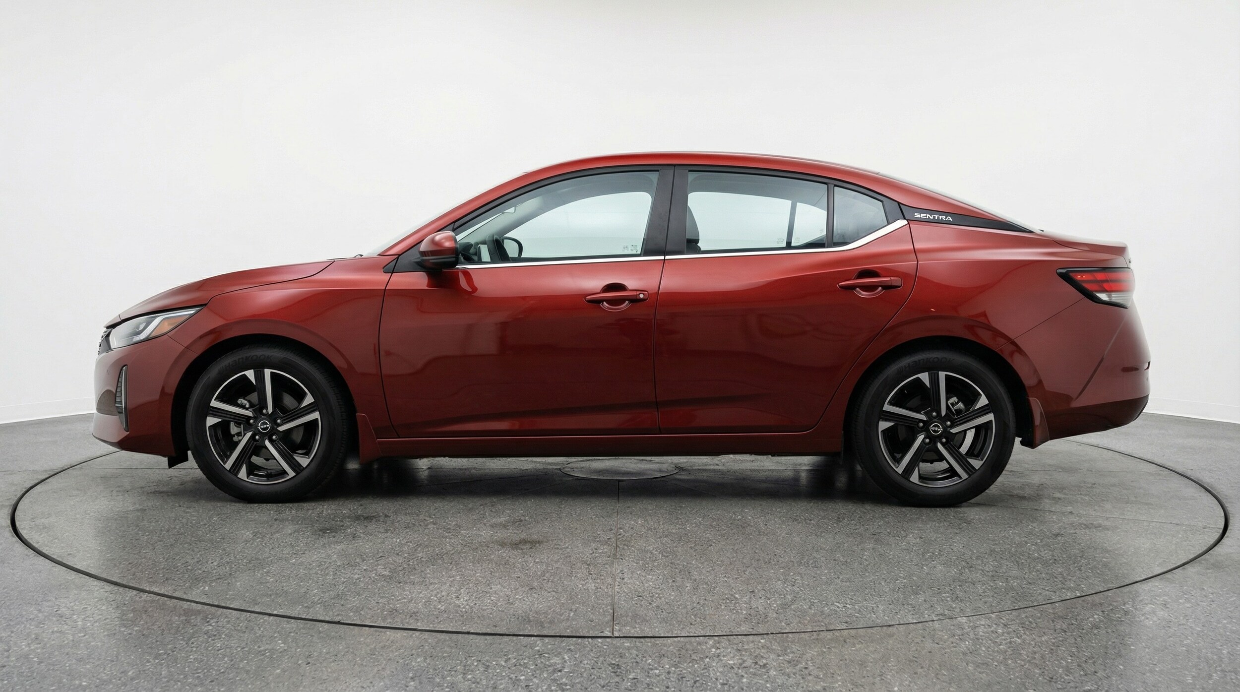 Thumbnail: 2025 Nissan Sentra - 4