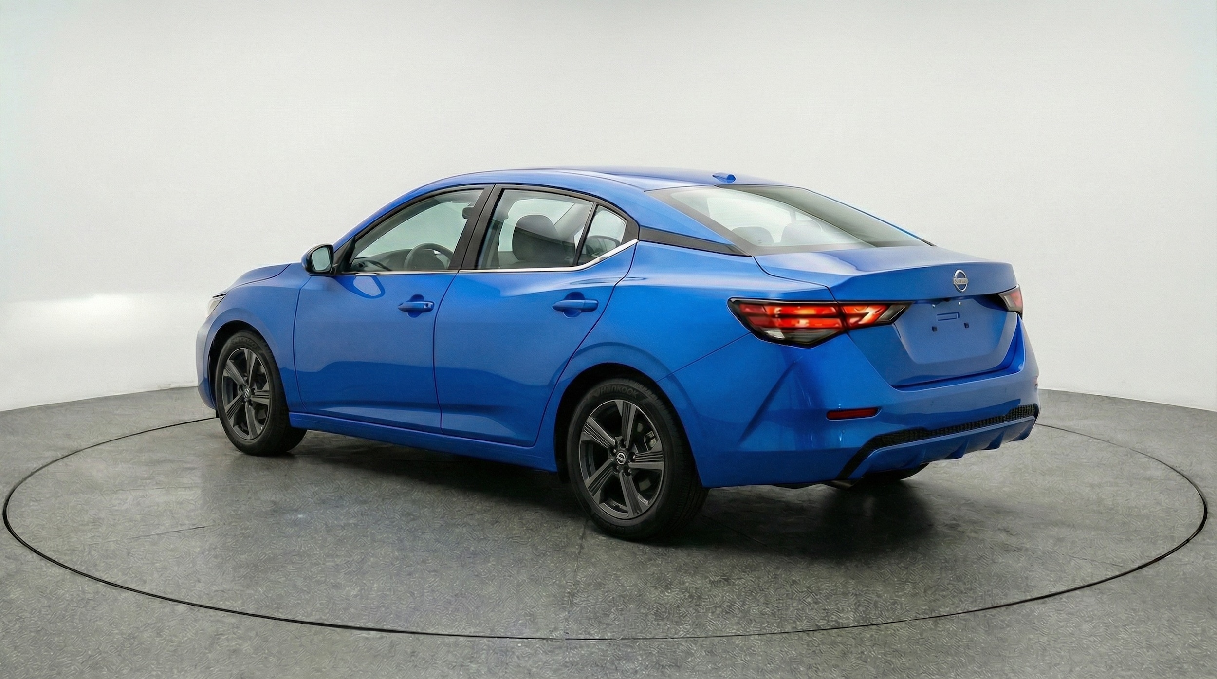 Thumbnail: 2025 Nissan Sentra - 5