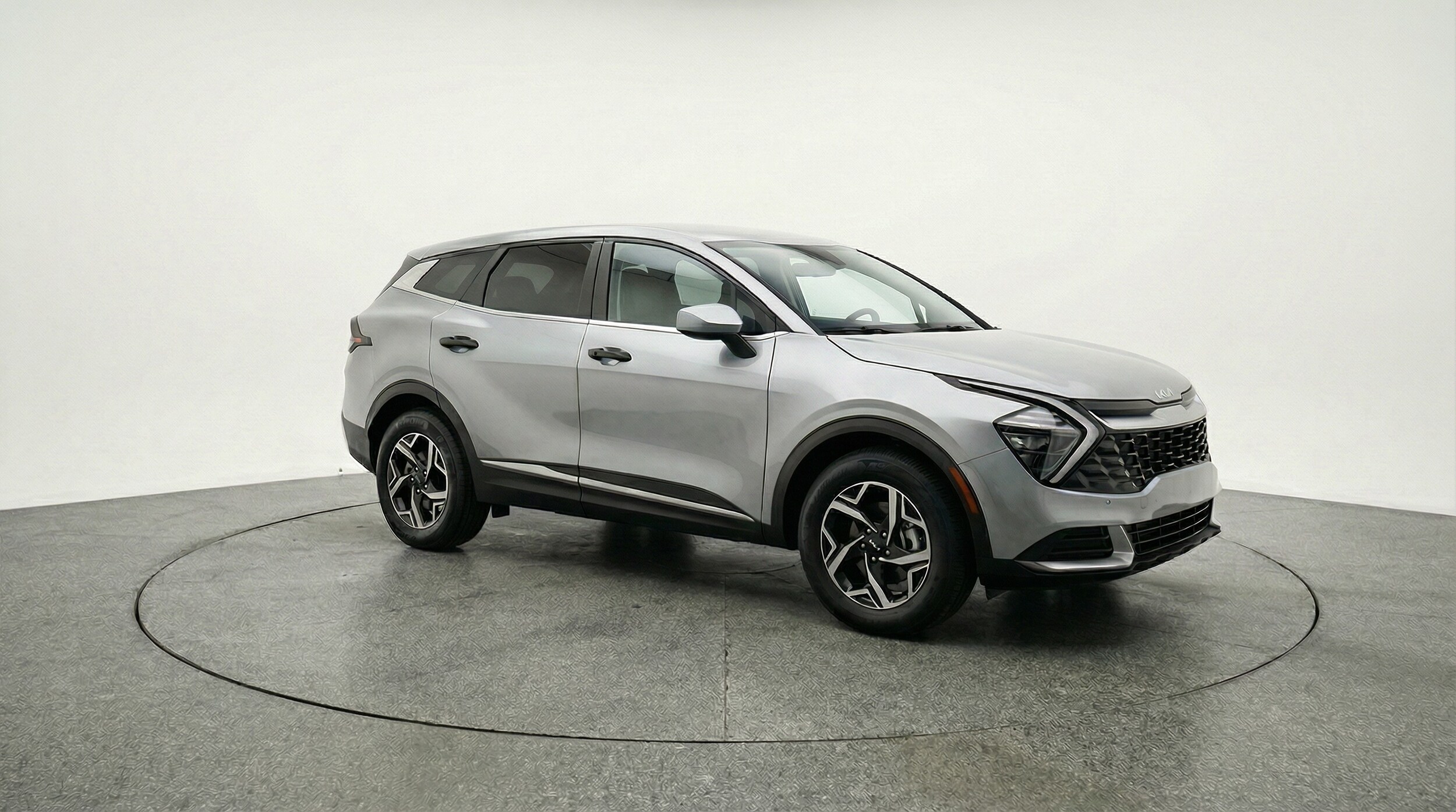 Thumbnail: 2025 Kia Sportage - 1