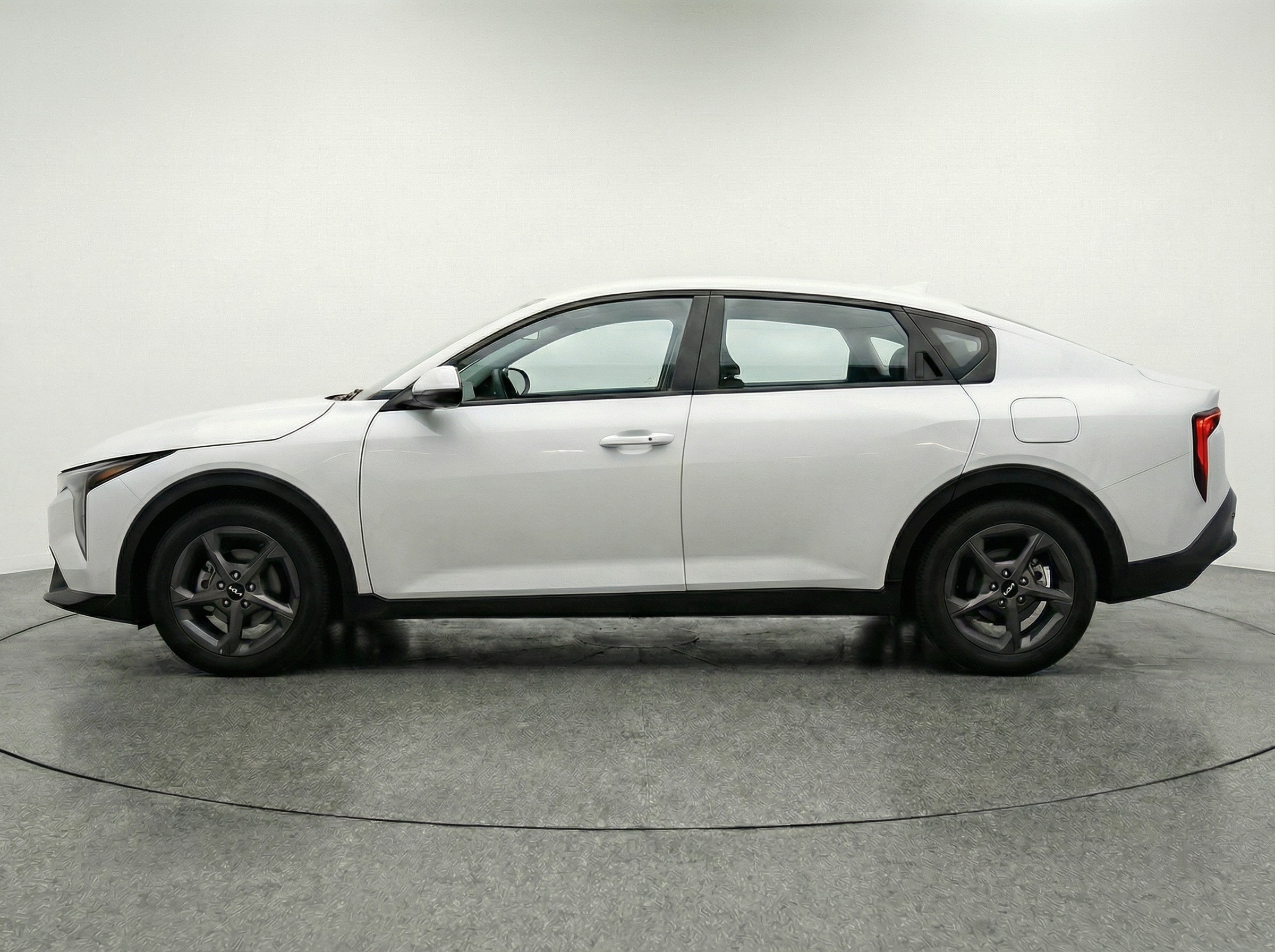 Thumbnail: 2025 Kia K4 - 4