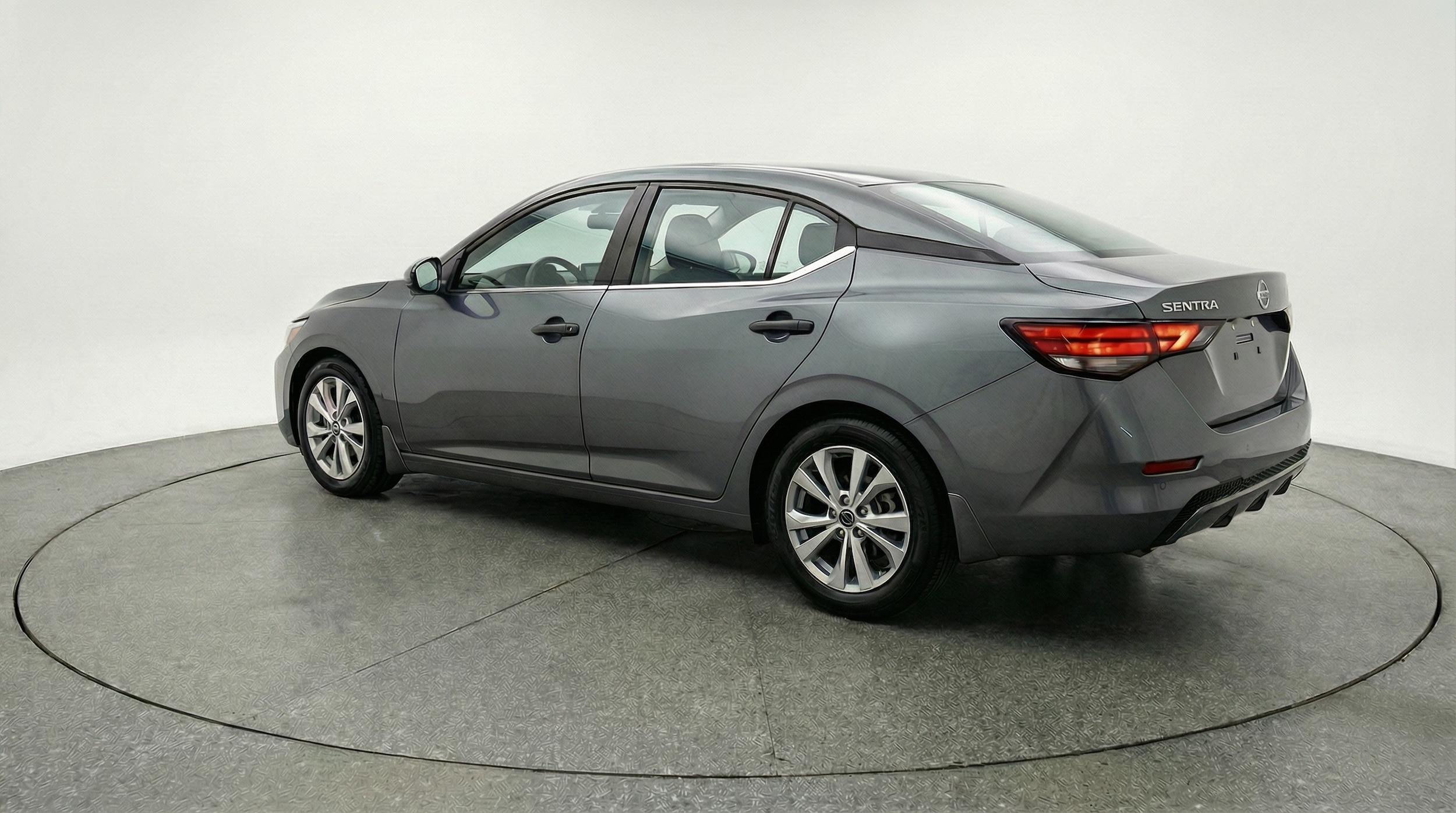 Thumbnail: 2025 Nissan Sentra - 5