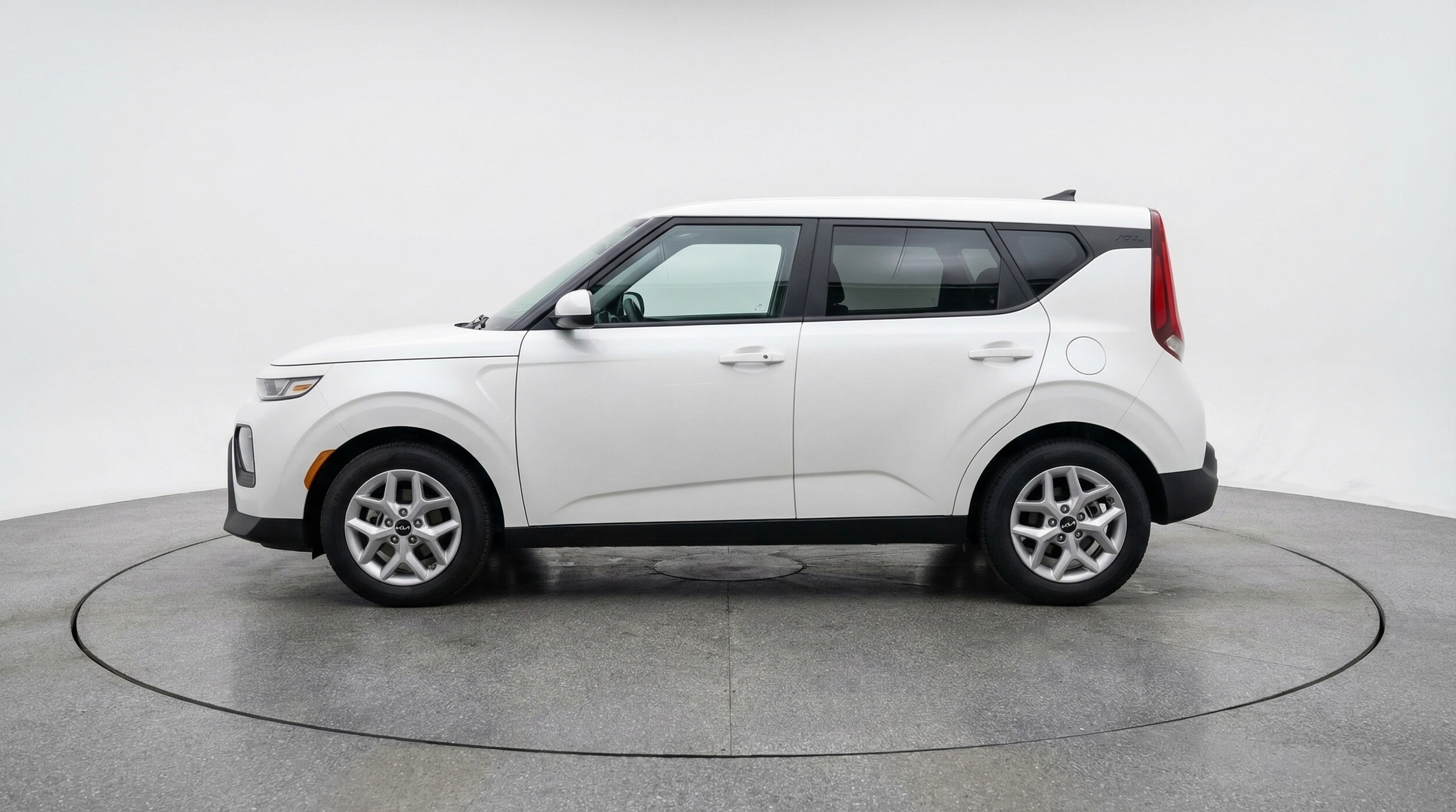 Thumbnail: 2025 Kia Soul - 4