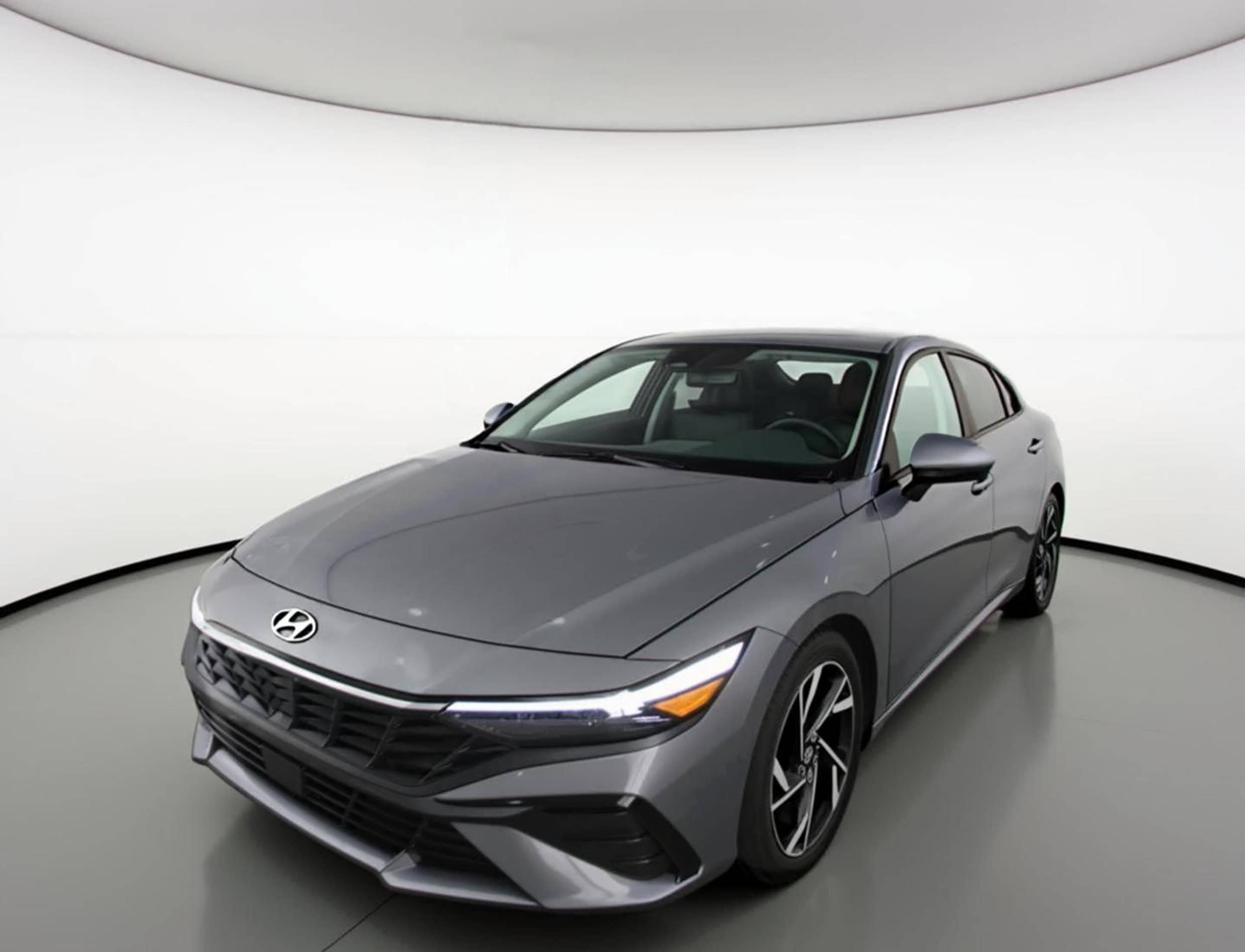 Thumbnail: 2025 Hyundai Elantra - 3