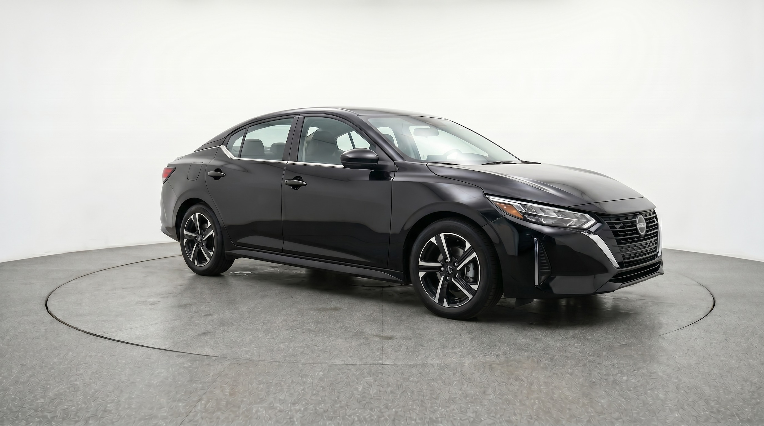 Thumbnail: 2025 Nissan Sentra - 1