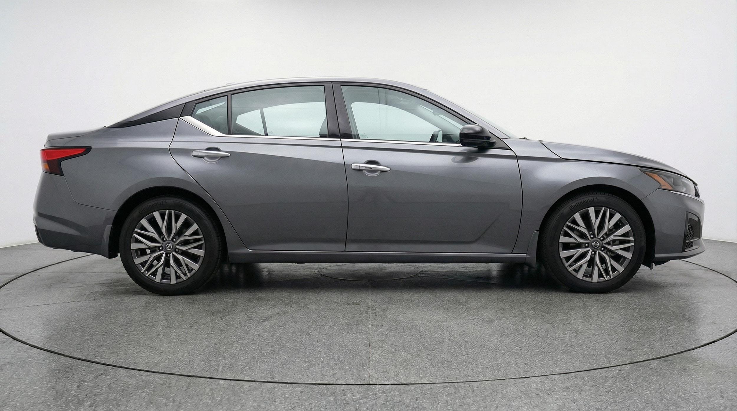 Thumbnail: 2025 Nissan Altima - 8