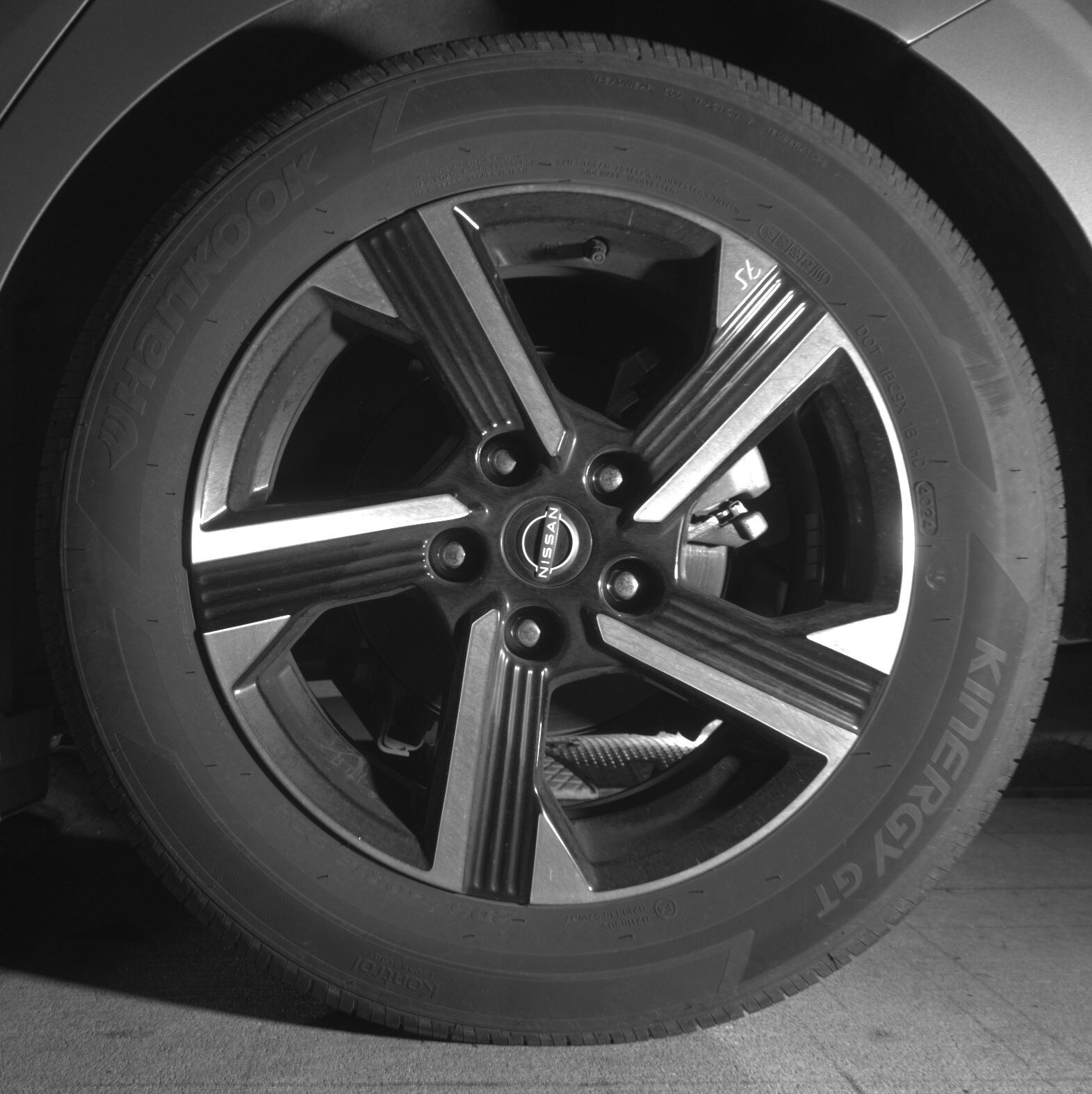 Thumbnail: 2025 Nissan Sentra - 11