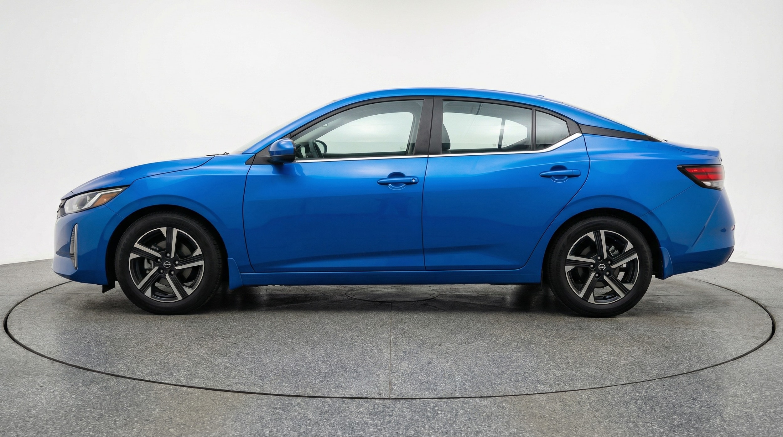 Thumbnail: 2025 Nissan Sentra - 4