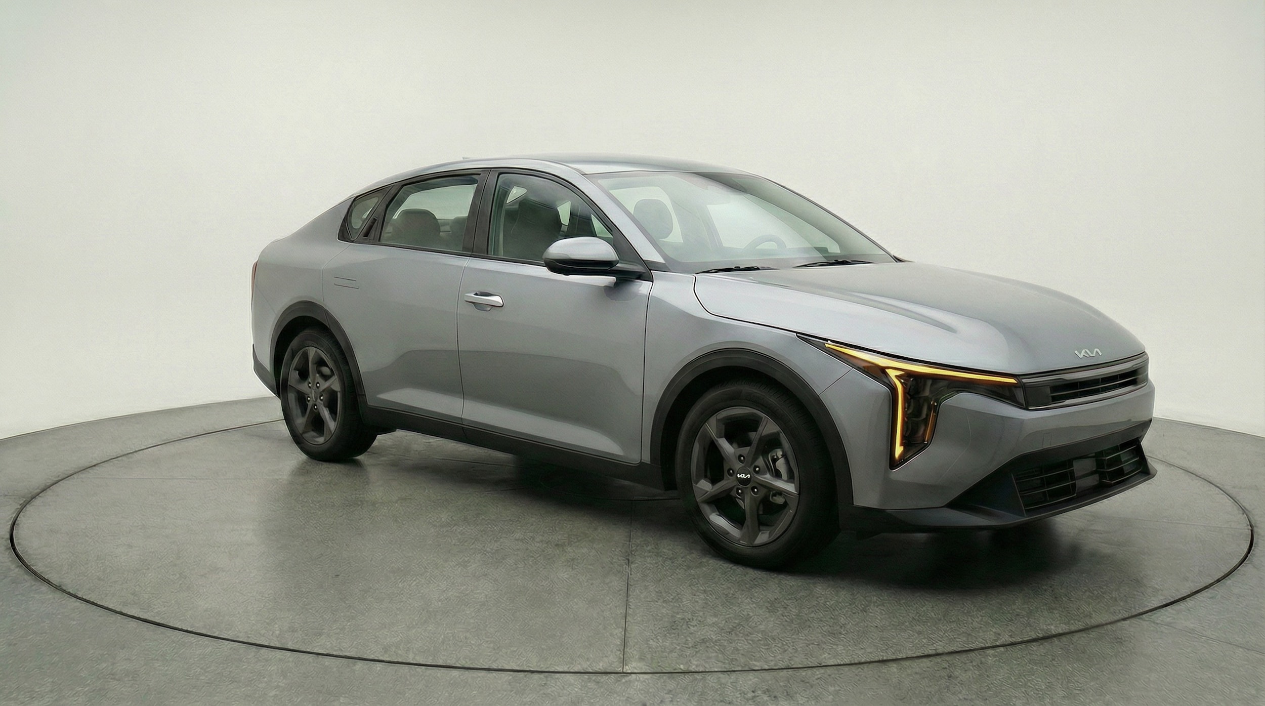 Thumbnail: 2025 Kia K4 - 1