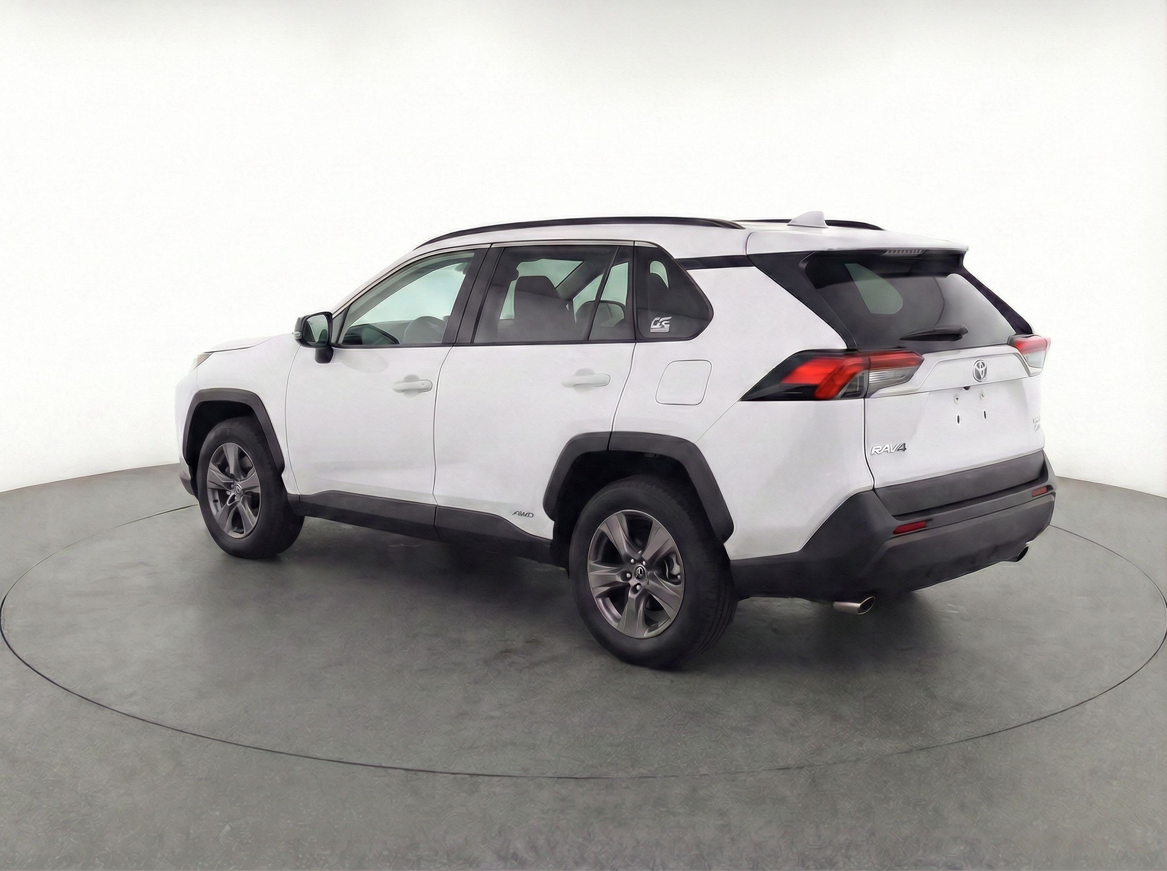 Thumbnail: 2025 Toyota RAV4 - 5