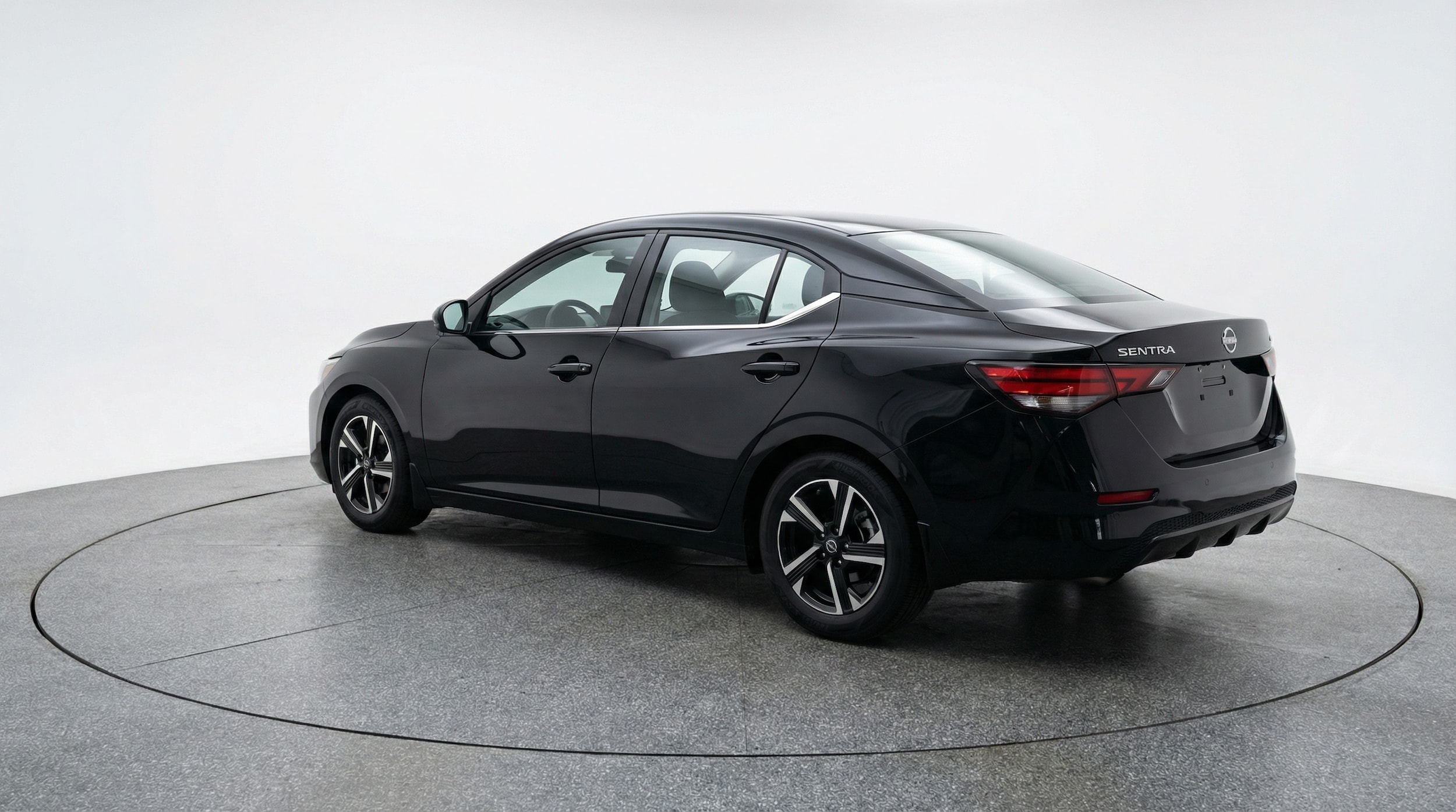 Thumbnail: 2025 Nissan Sentra - 5