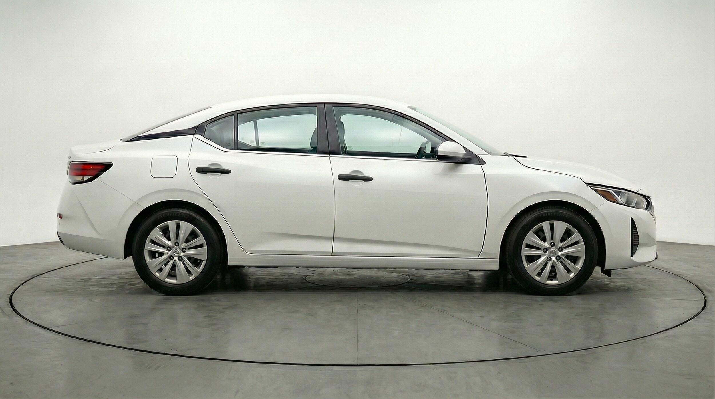 Thumbnail: 2025 Nissan Sentra - 8