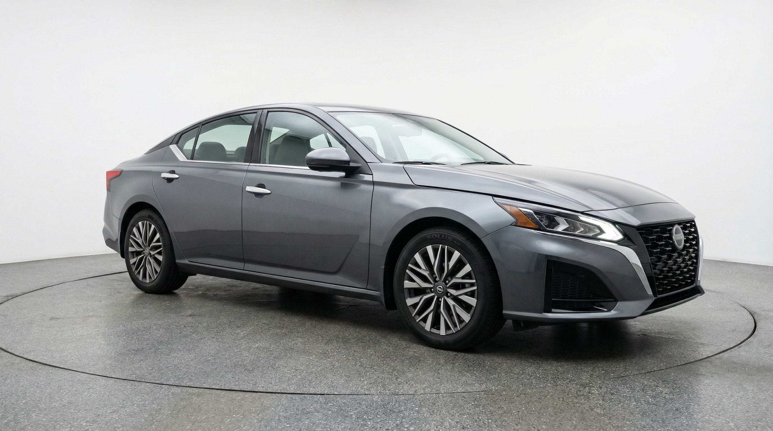 Thumbnail: 2025 Nissan Altima - 1