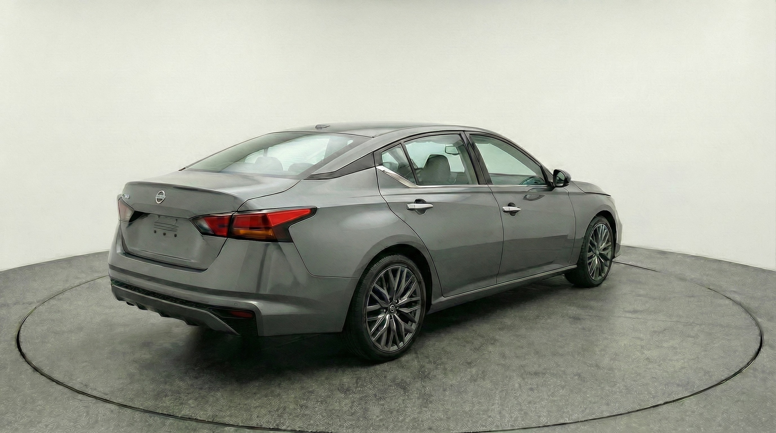 Thumbnail: 2025 Nissan Altima - 7