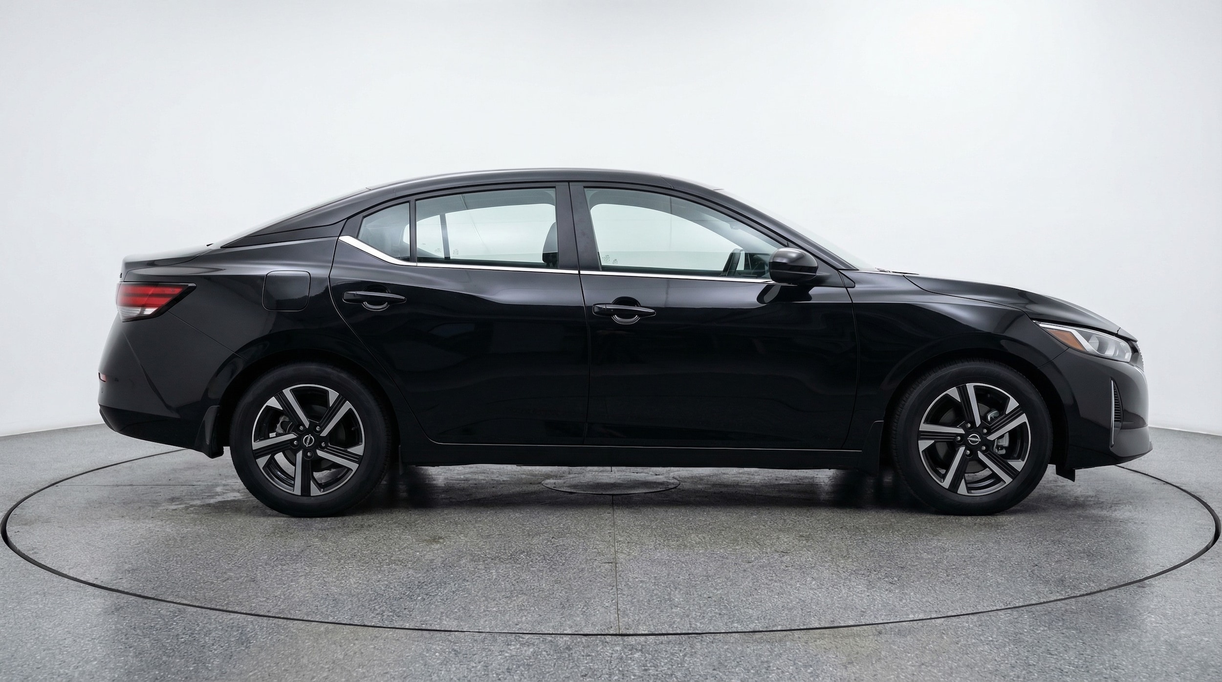 Thumbnail: 2025 Nissan Sentra - 8