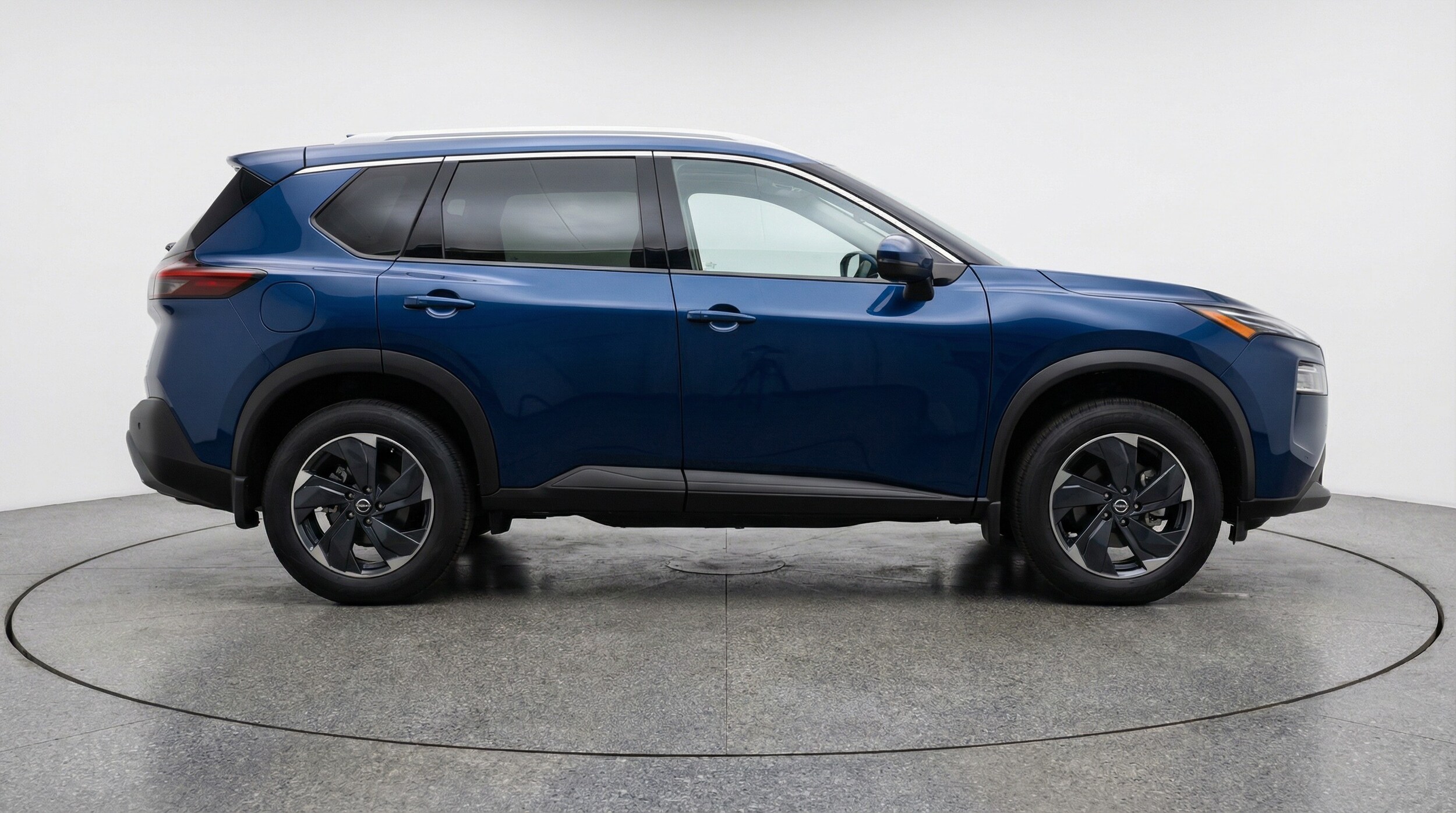 Thumbnail: 2025 Nissan Rogue - 8