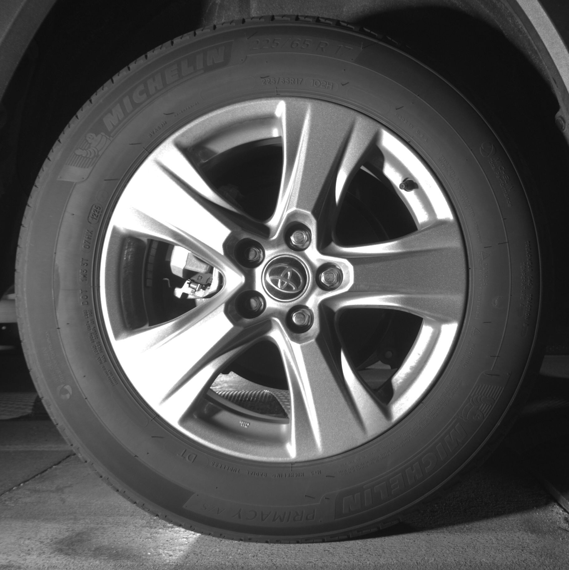 Thumbnail: 2025 Toyota RAV4 - 12