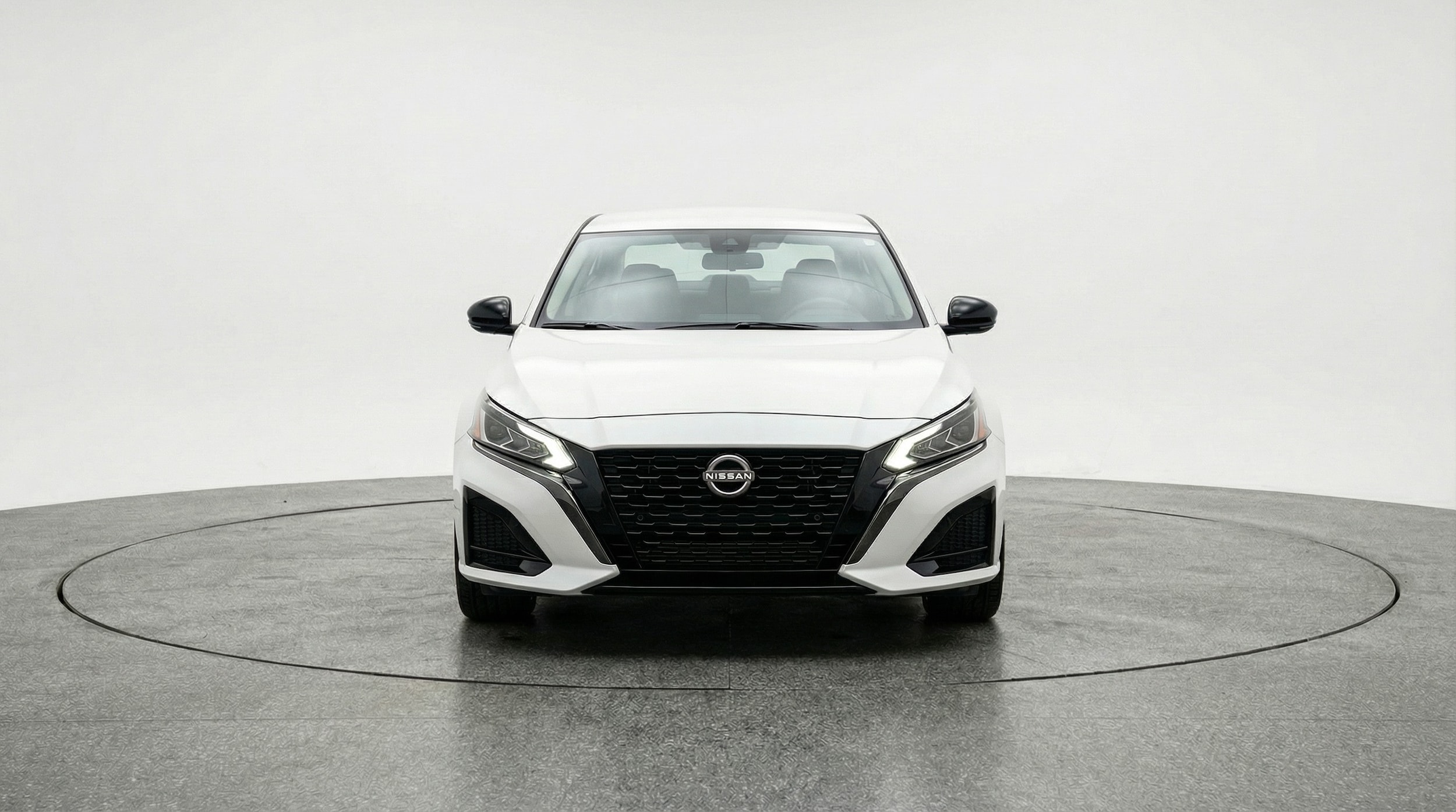 Thumbnail: 2025 Nissan Altima - 2