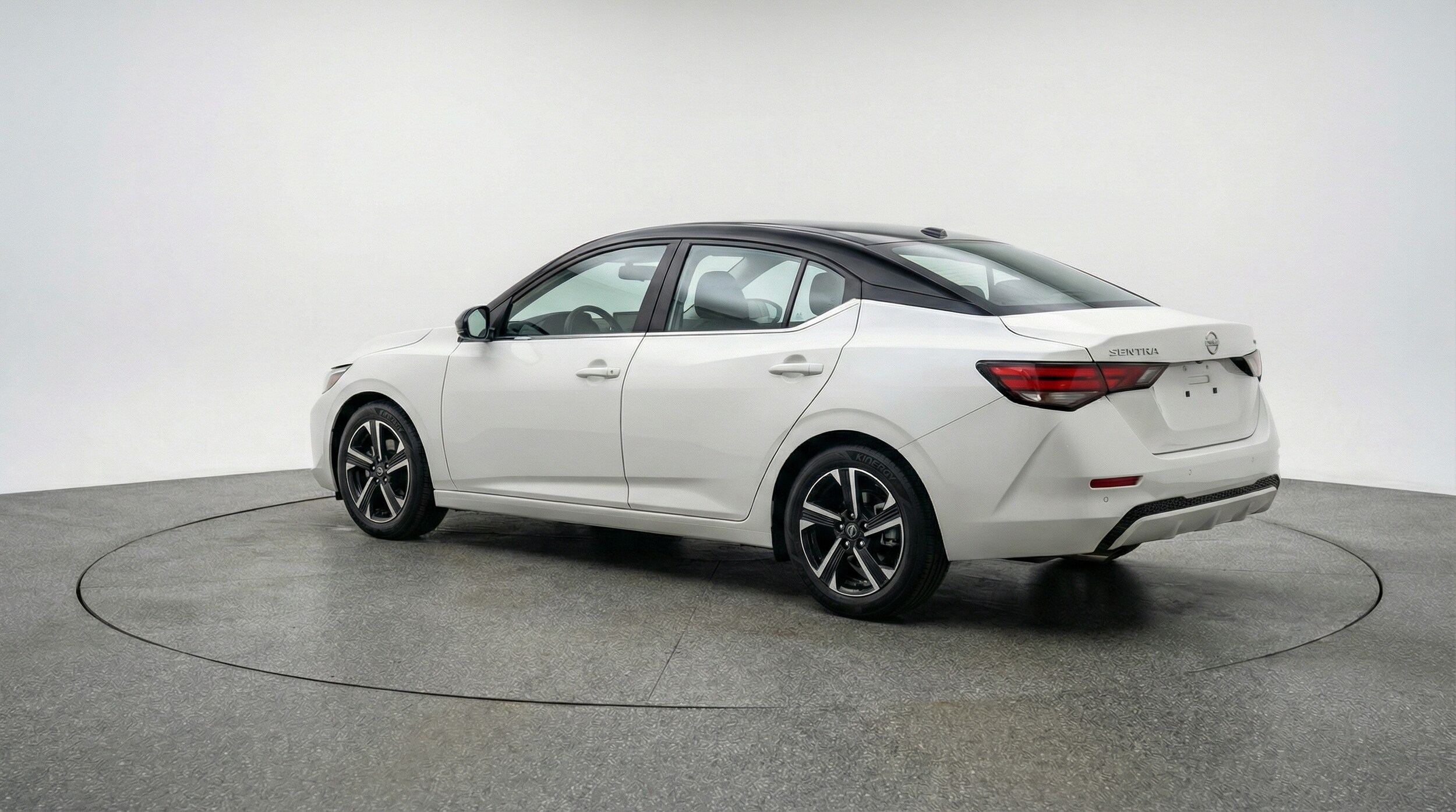 Thumbnail: 2025 Nissan Sentra - 5