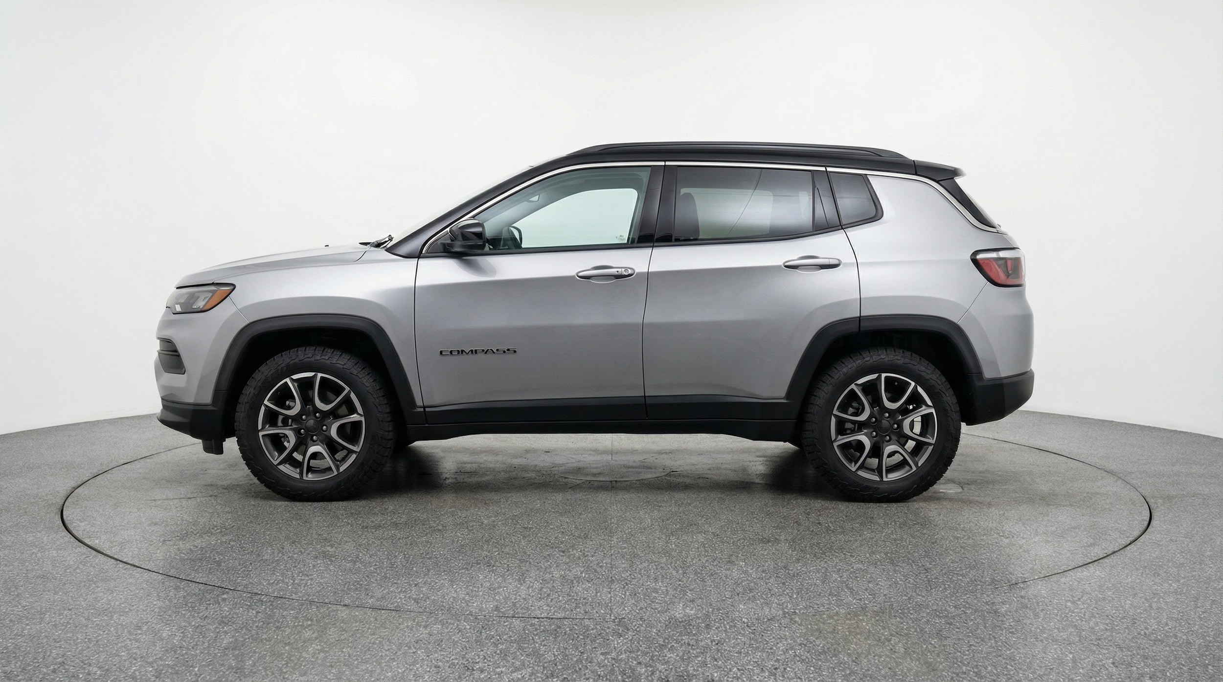 Thumbnail: 2025 Jeep Compass - 4