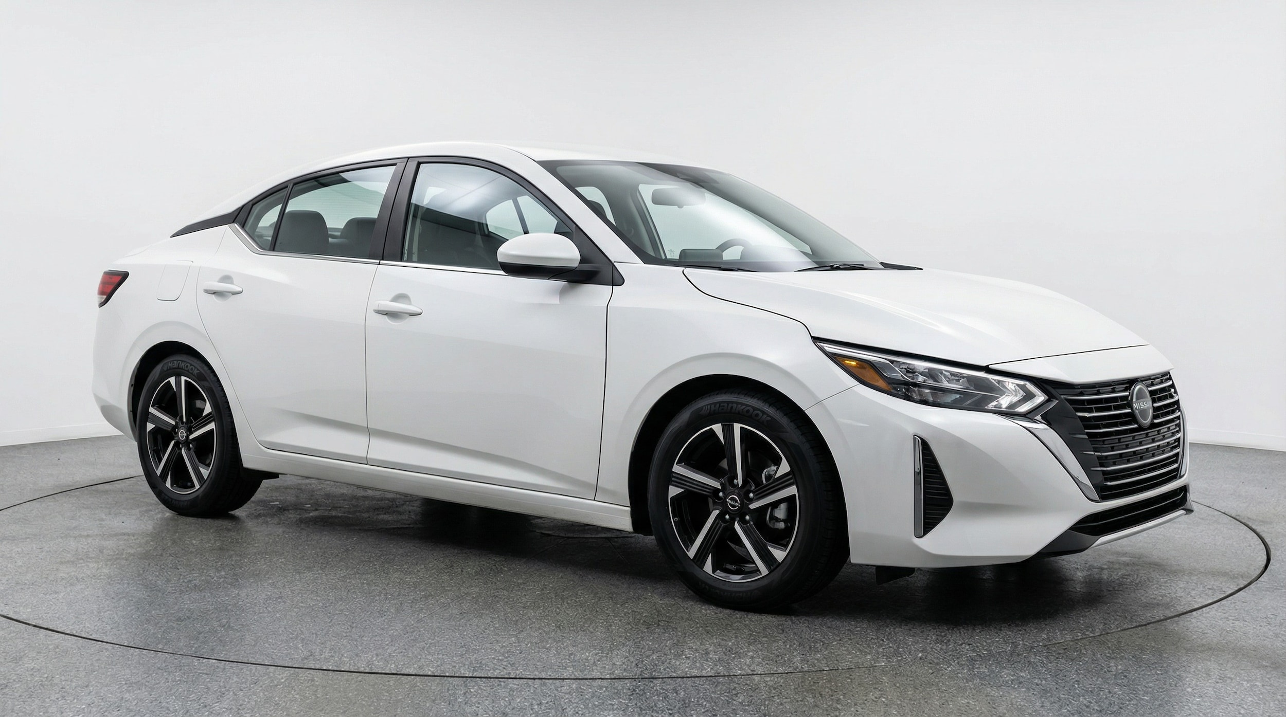 Thumbnail: 2025 Nissan Sentra - 1