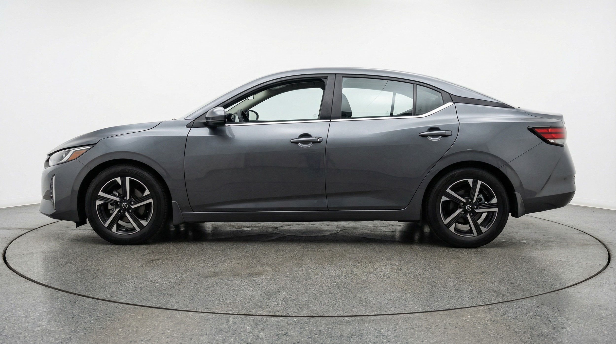 Thumbnail: 2025 Nissan Sentra - 4