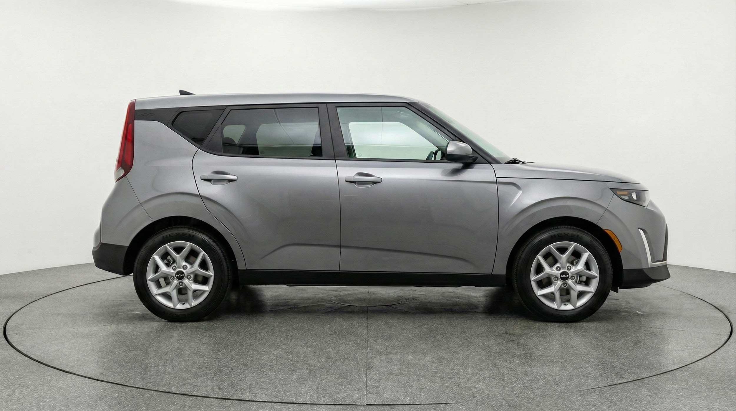 Thumbnail: 2025 Kia Soul - 8