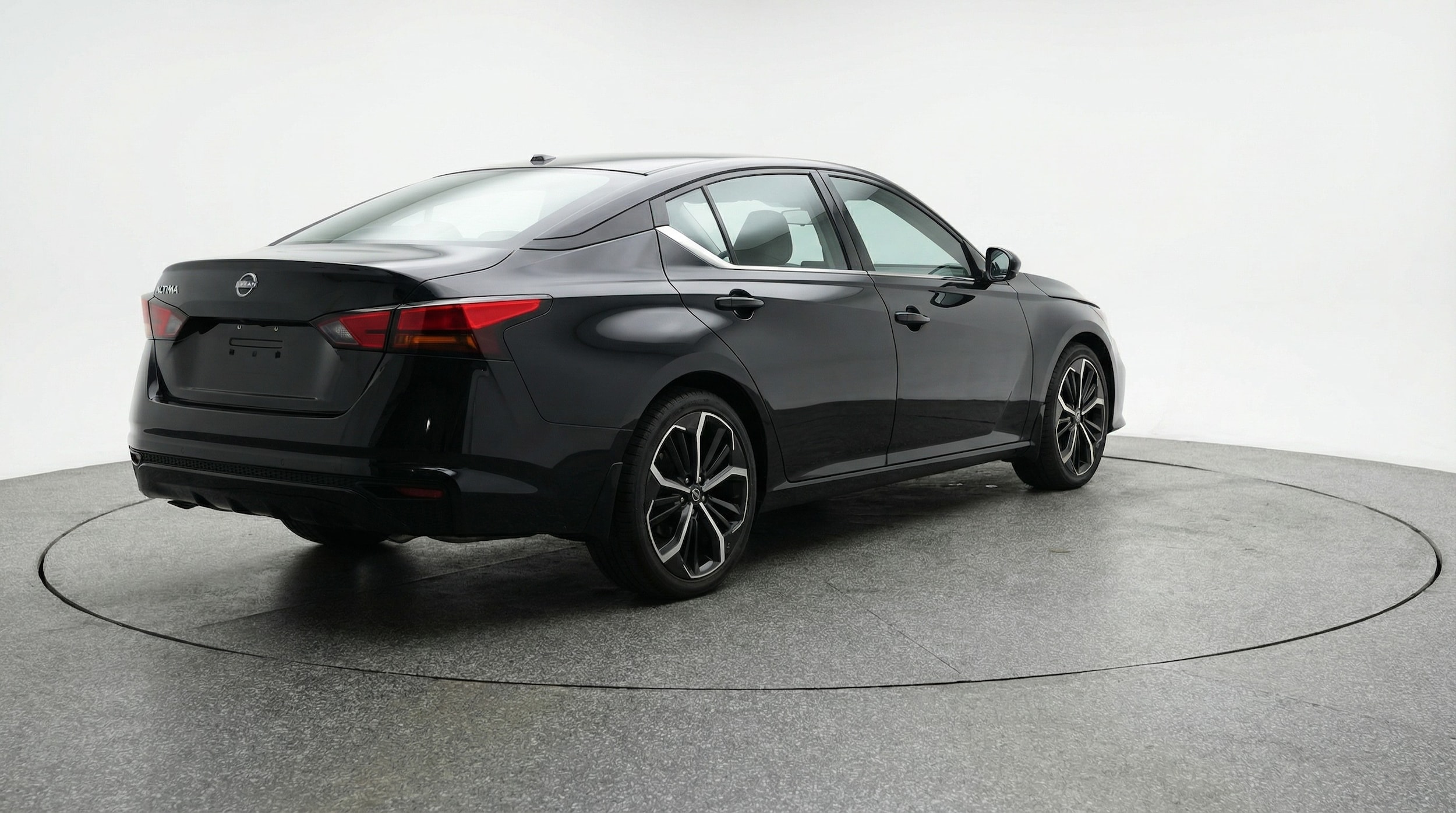 Thumbnail: 2025 Nissan Altima - 7