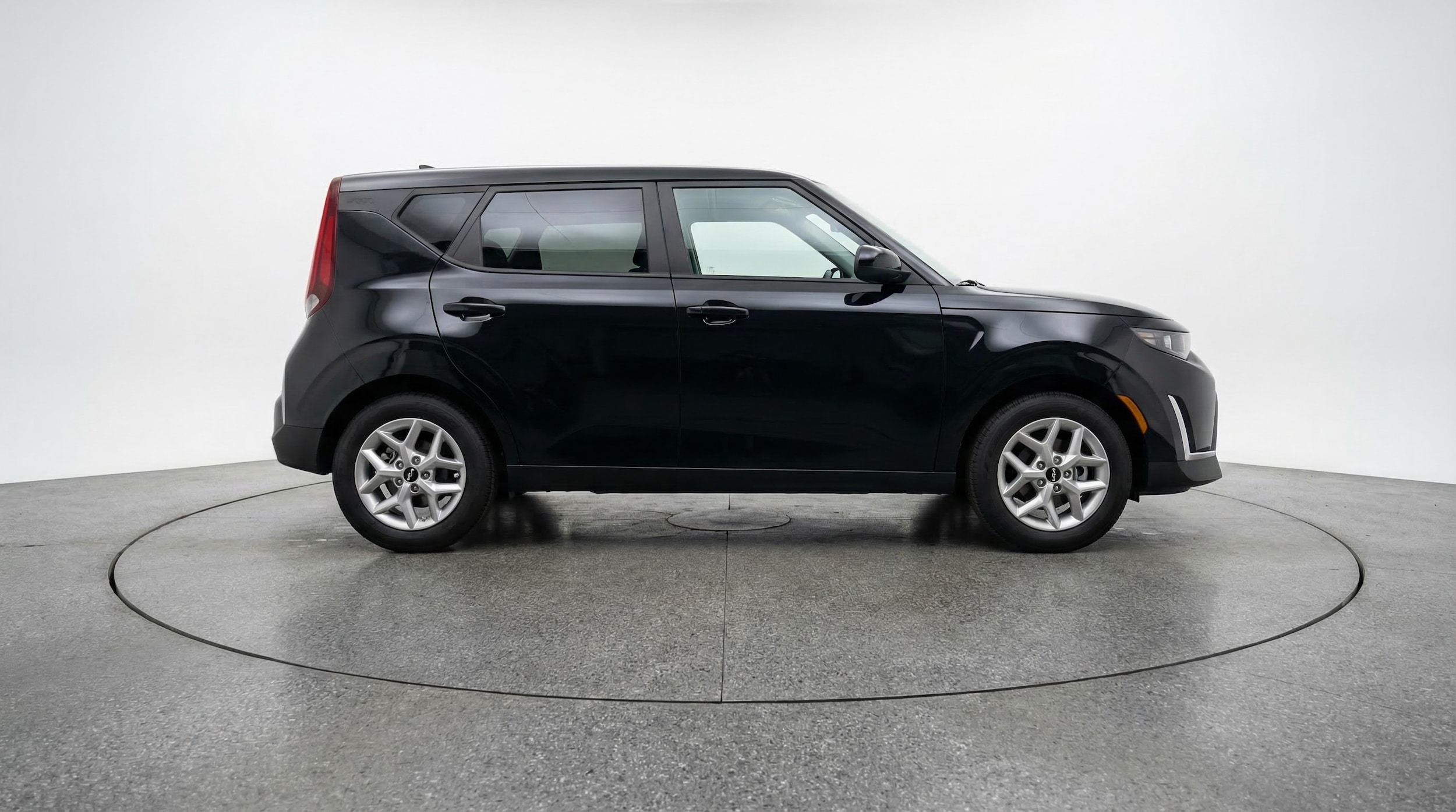 Thumbnail: 2025 Kia Soul - 8