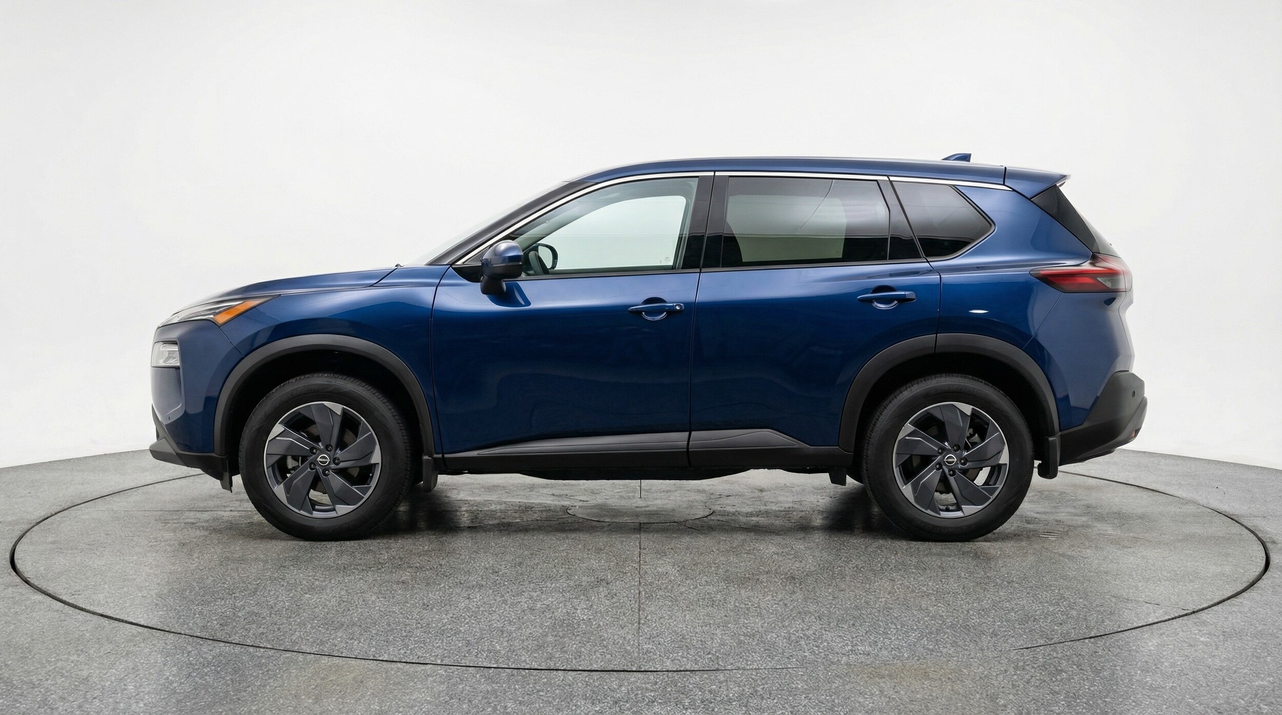 Thumbnail: 2025 Nissan Rogue - 4