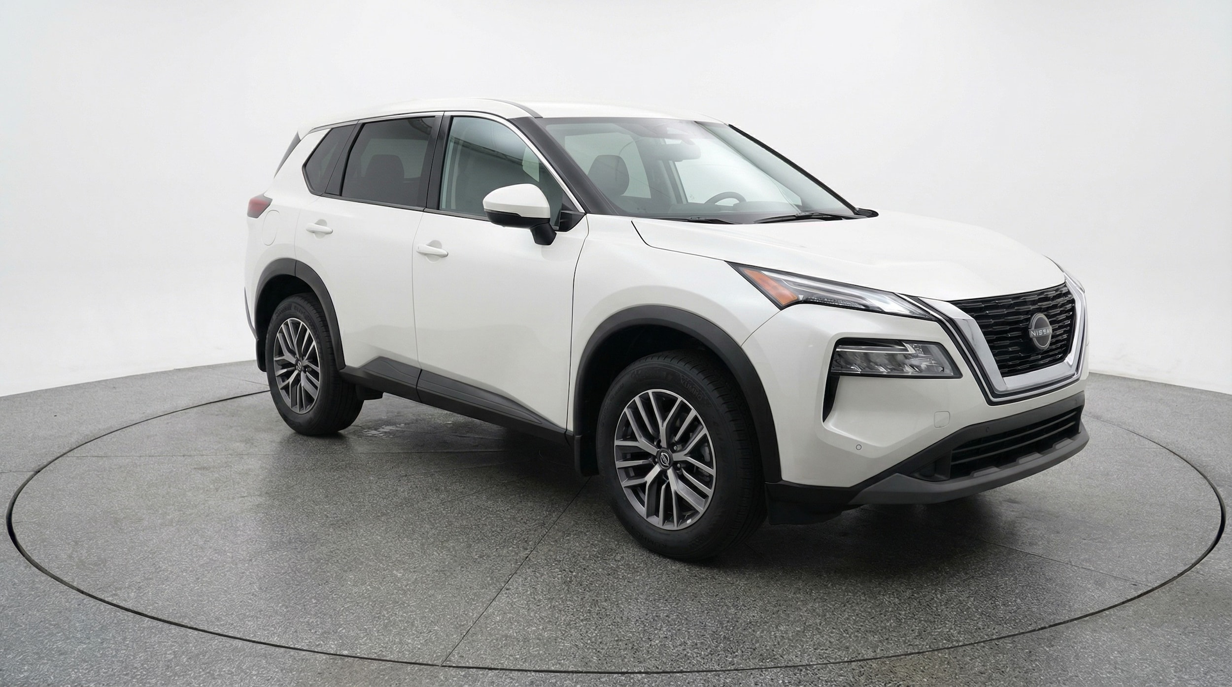 Thumbnail: 2026 Nissan Rogue - 1