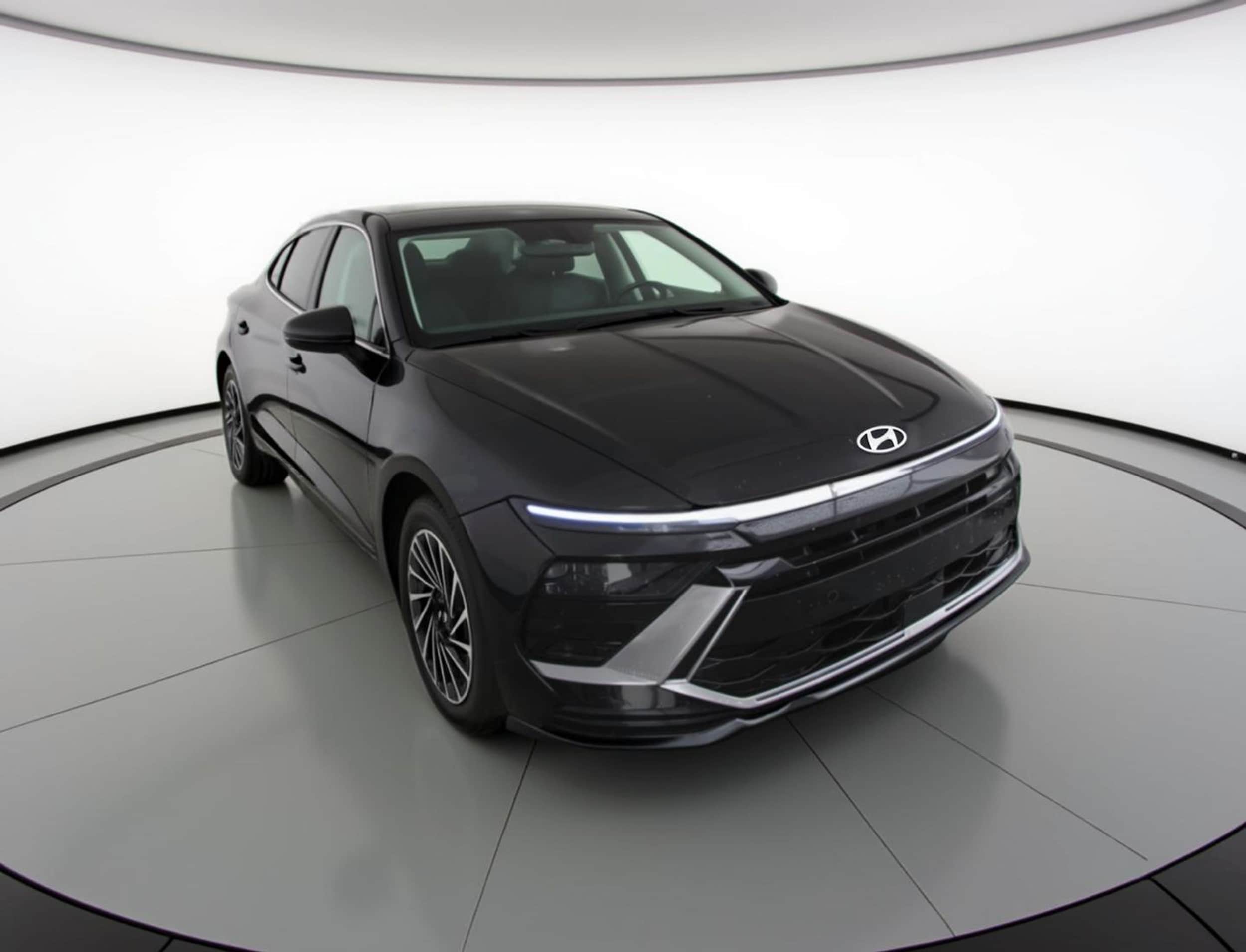 Thumbnail: 2025 Hyundai Sonata - 1