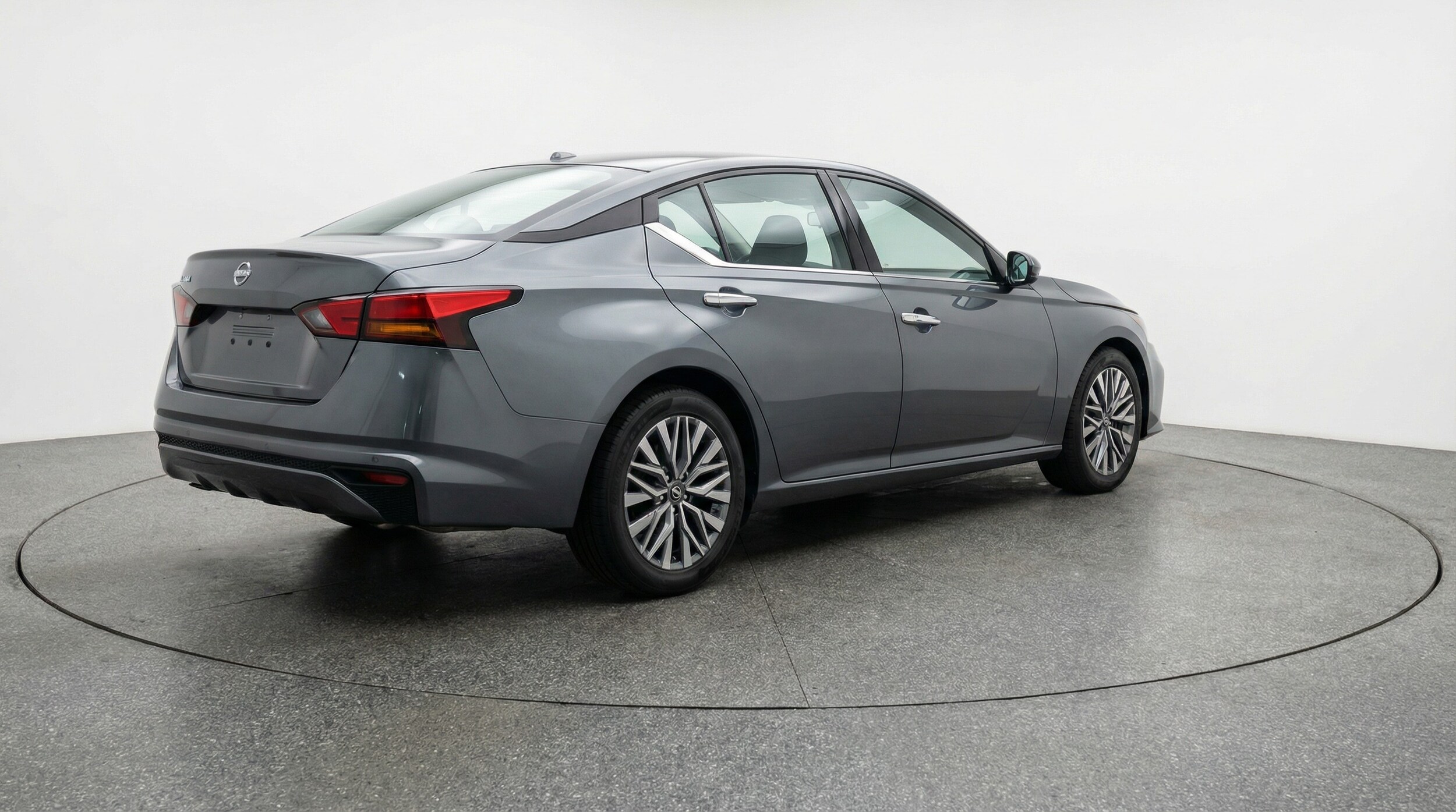 Thumbnail: 2025 Nissan Altima - 7