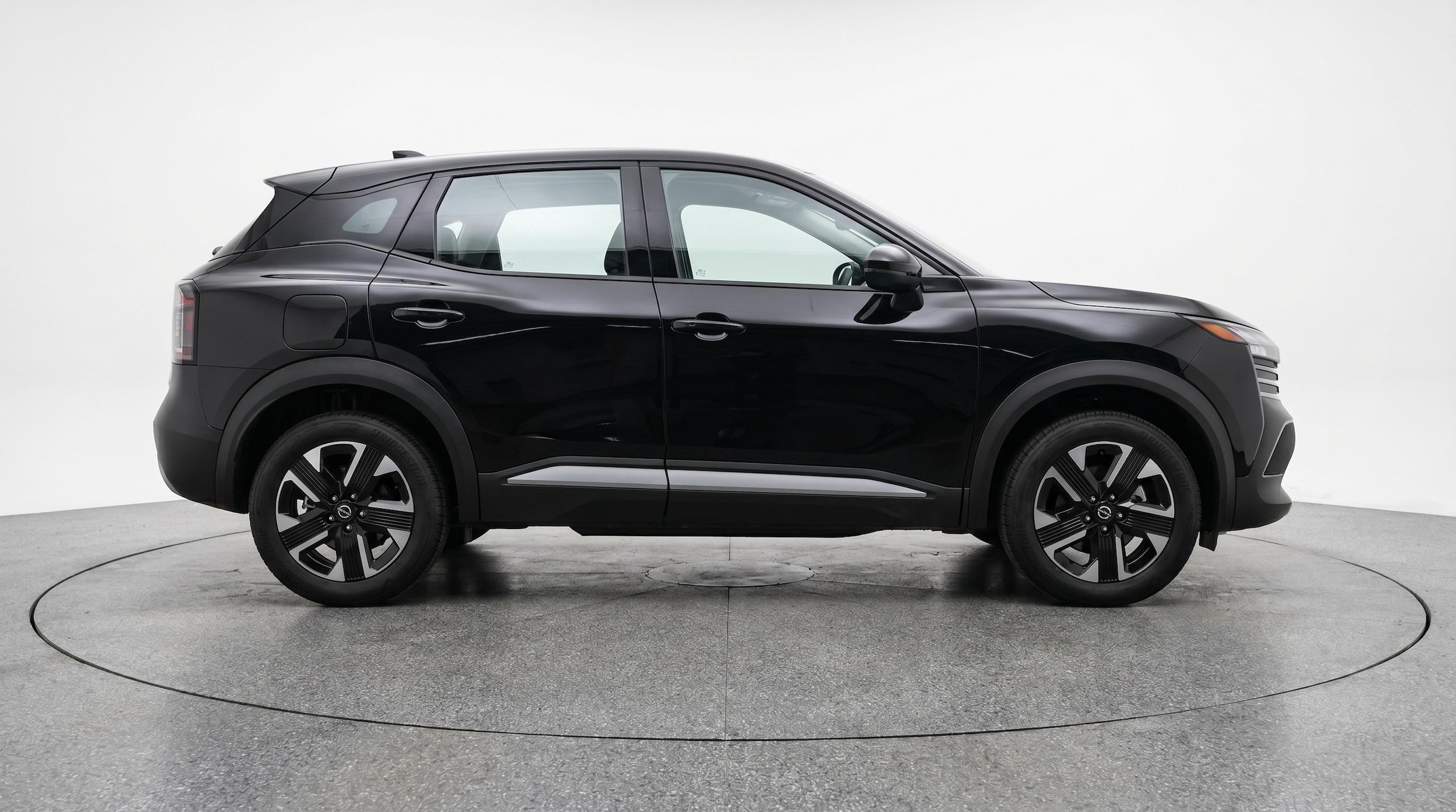 Thumbnail: 2026 Nissan Kicks - 8