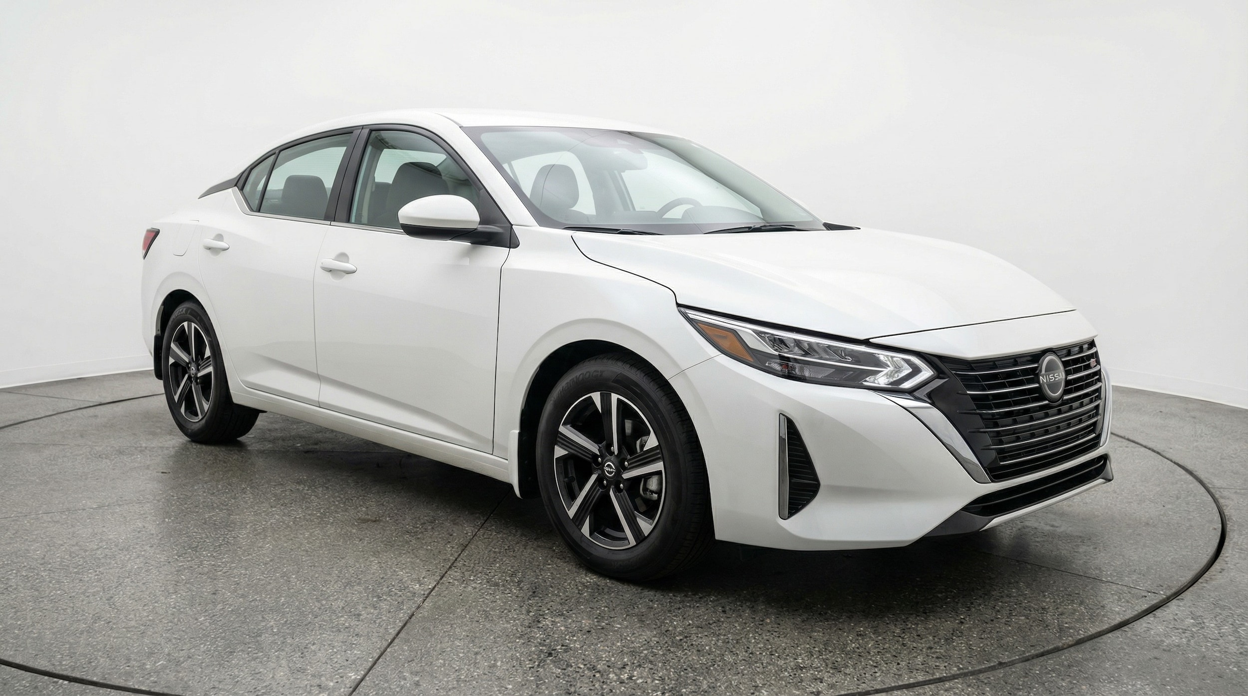 Thumbnail: 2025 Nissan Sentra - 1