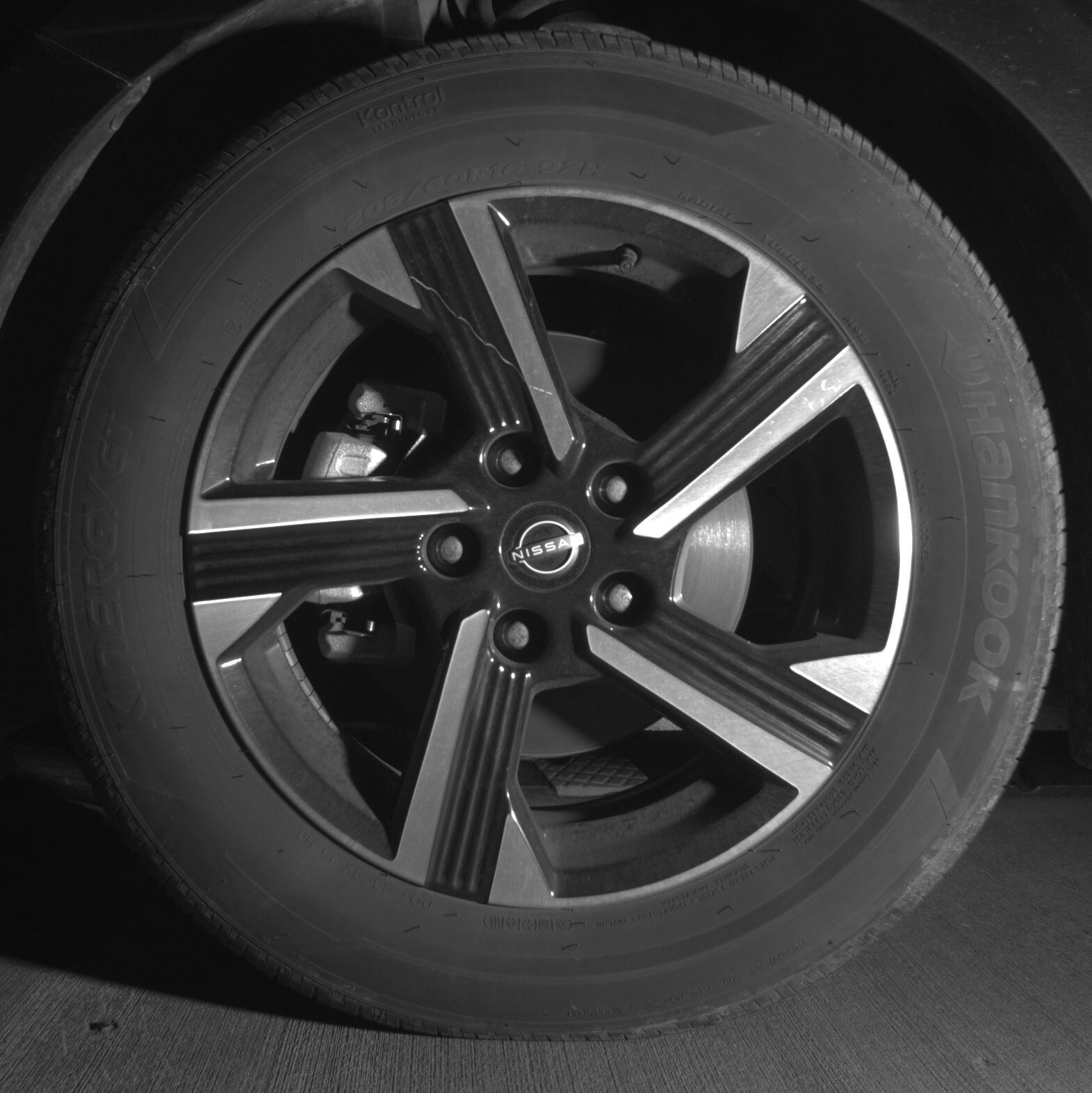 Thumbnail: 2025 Nissan Sentra - 9