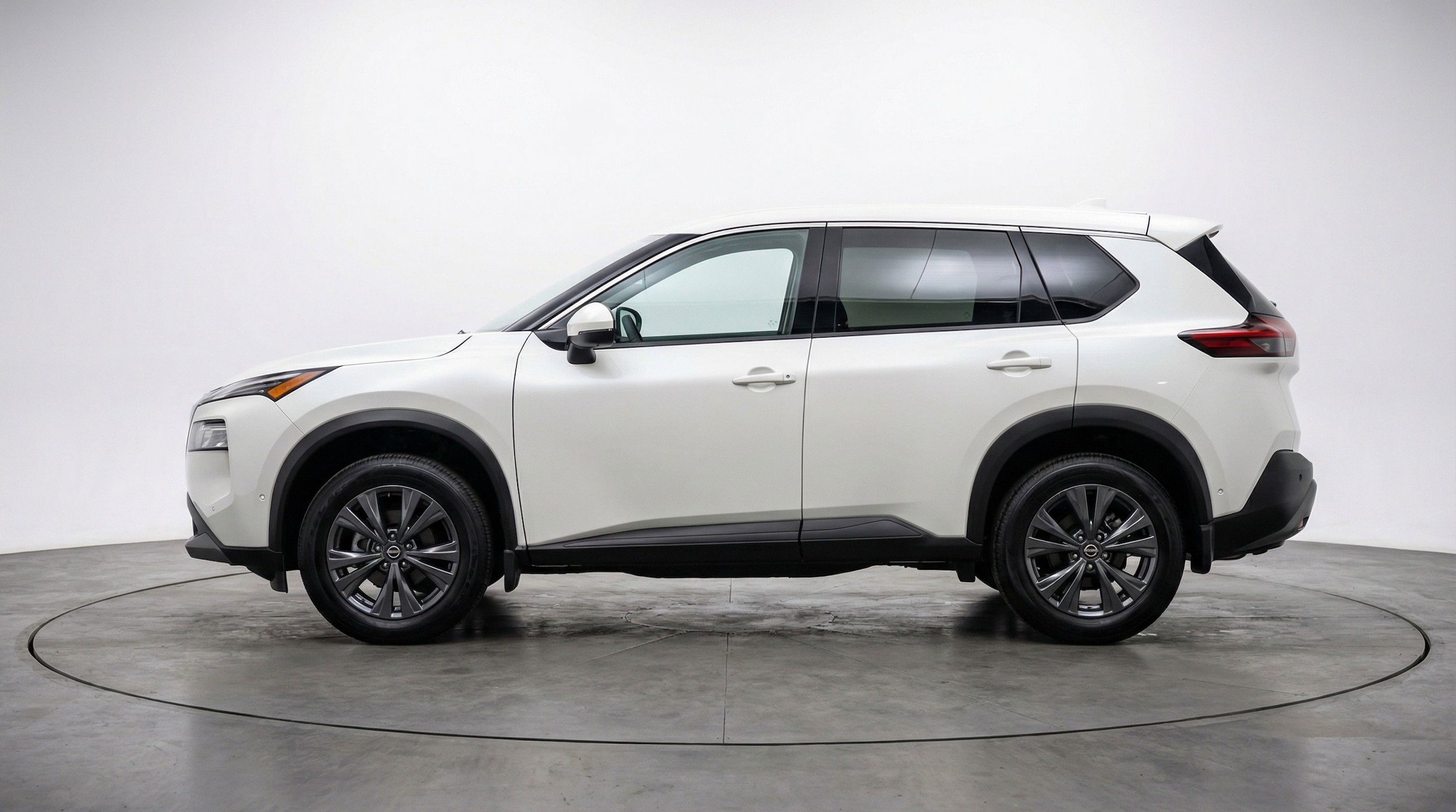 Thumbnail: 2025 Nissan Rogue - 5
