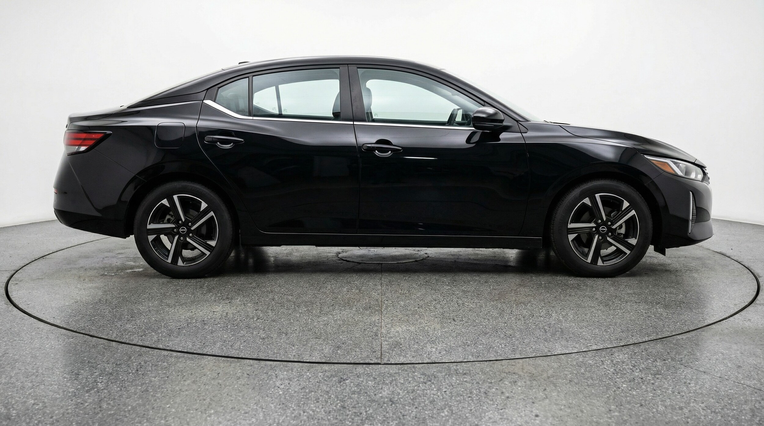 Thumbnail: 2025 Nissan Sentra - 8