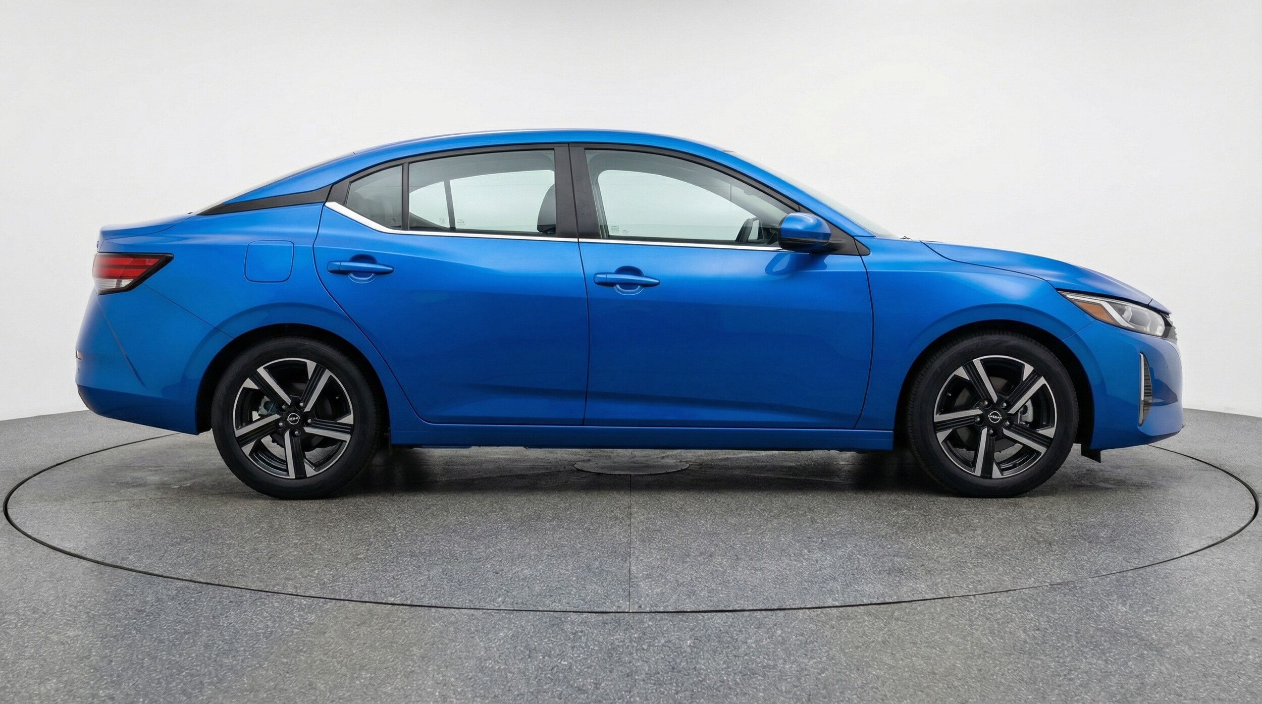 Thumbnail: 2025 Nissan Sentra - 8