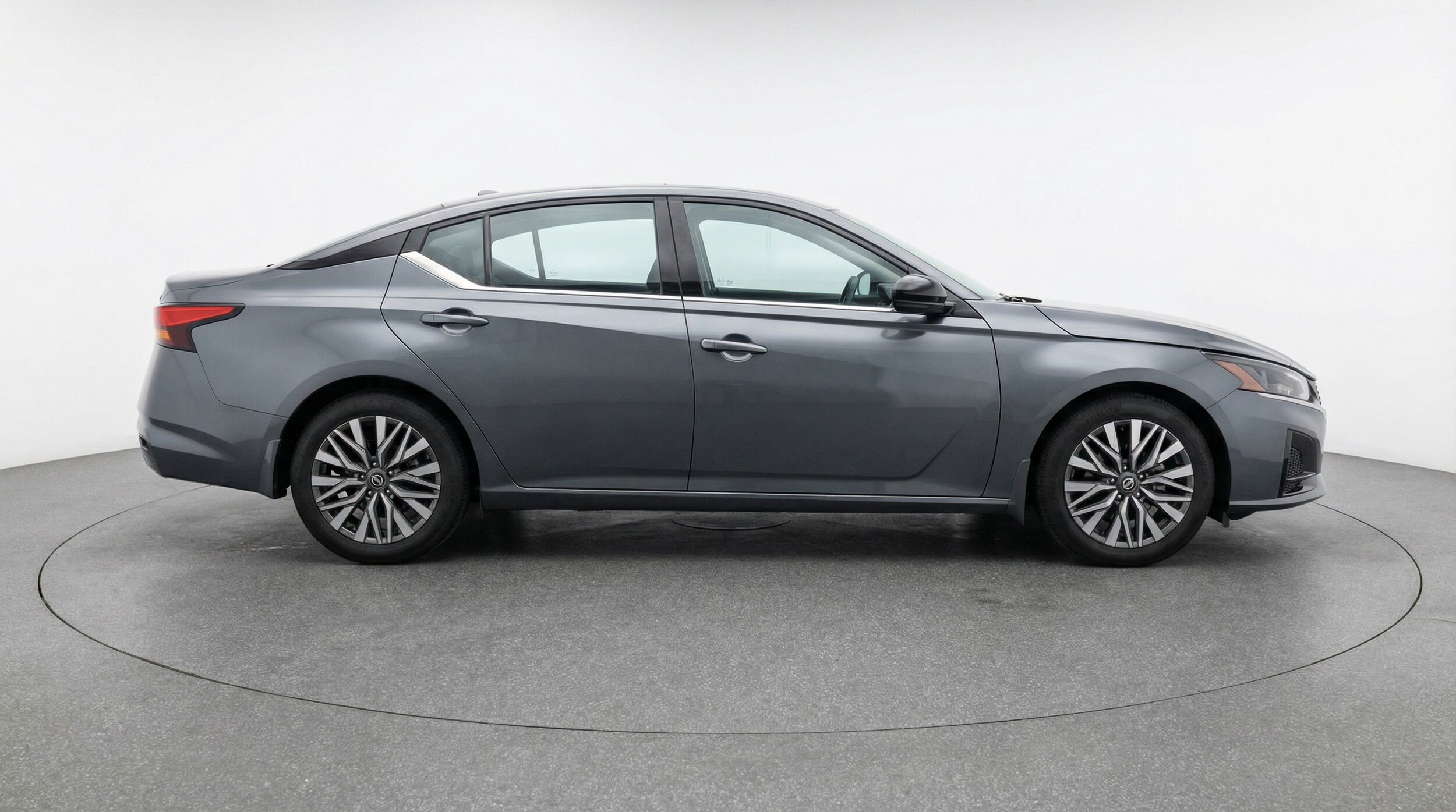 Thumbnail: 2025 Nissan Altima - 8