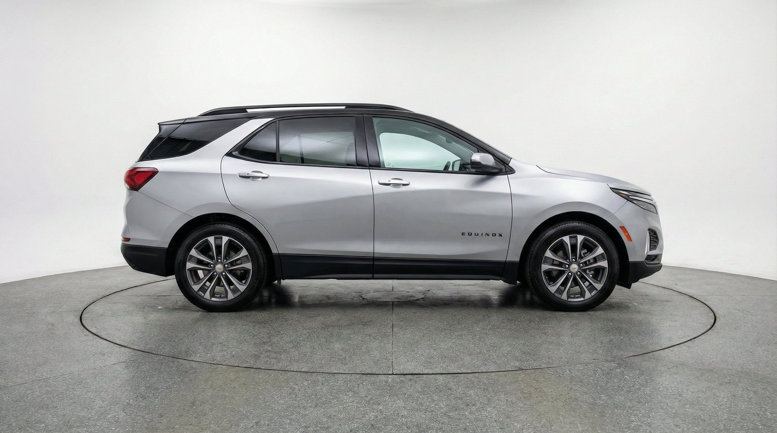 Thumbnail: 2025 Chevrolet Equinox - 11