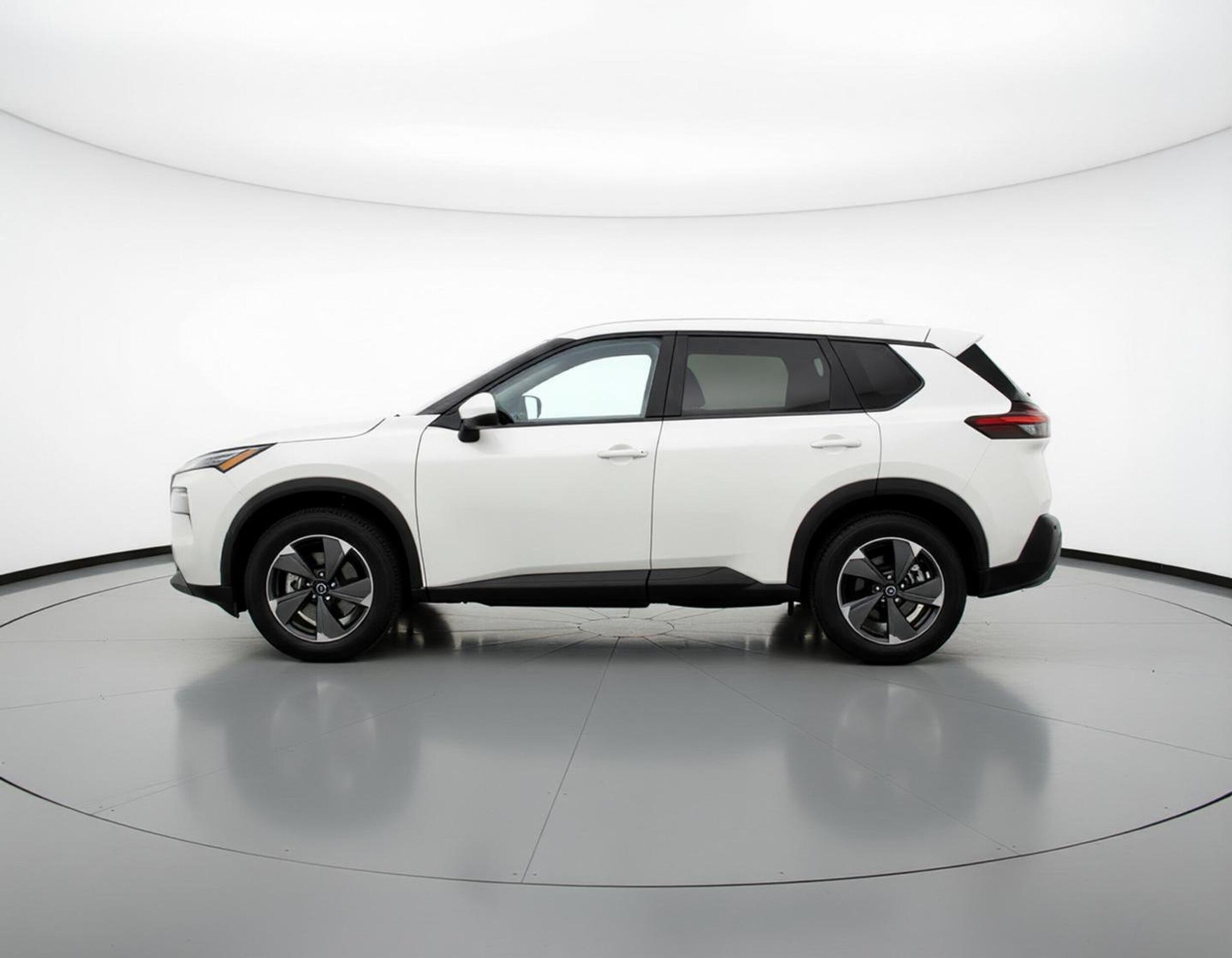 Thumbnail: 2025 Nissan Rogue - 4