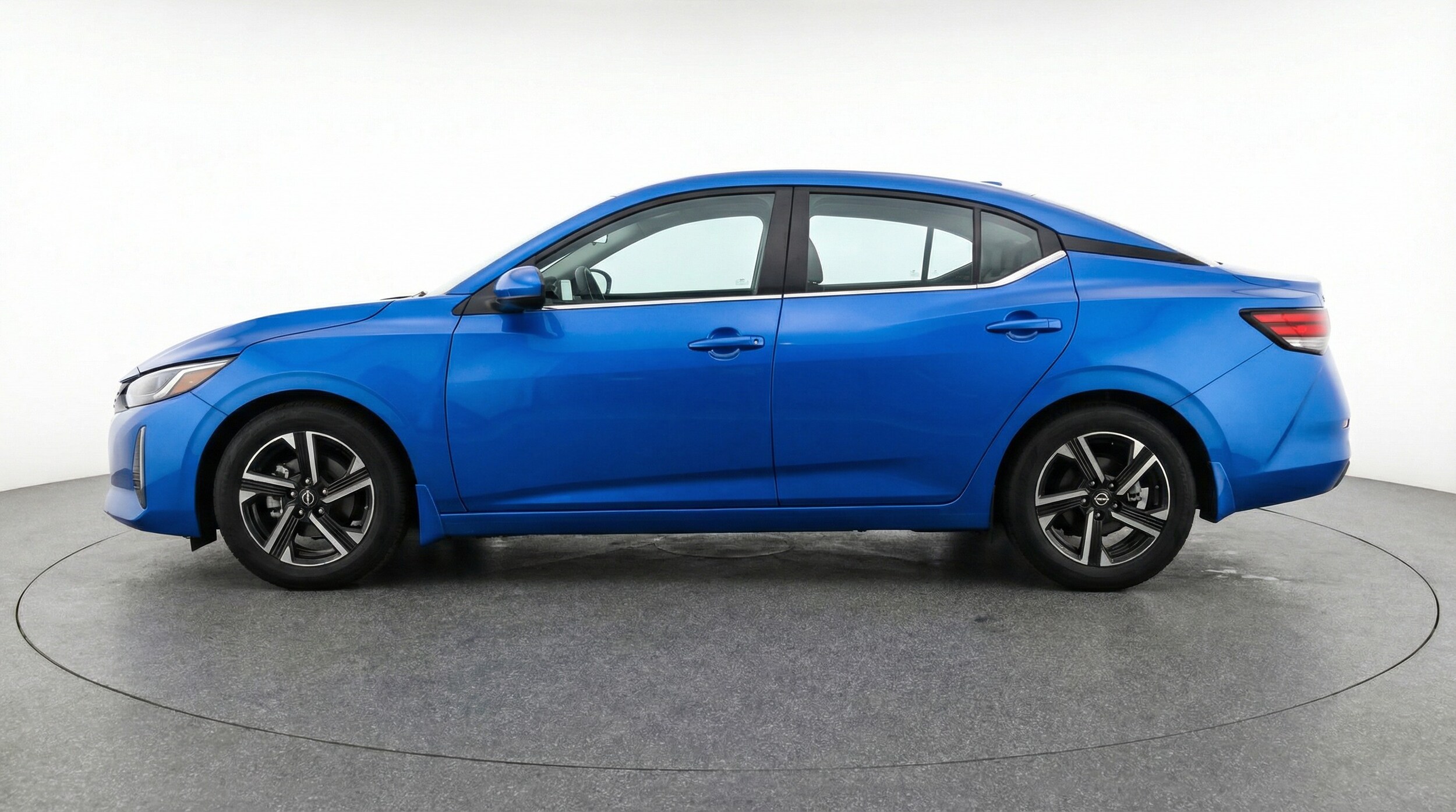 Thumbnail: 2025 Nissan Sentra - 4