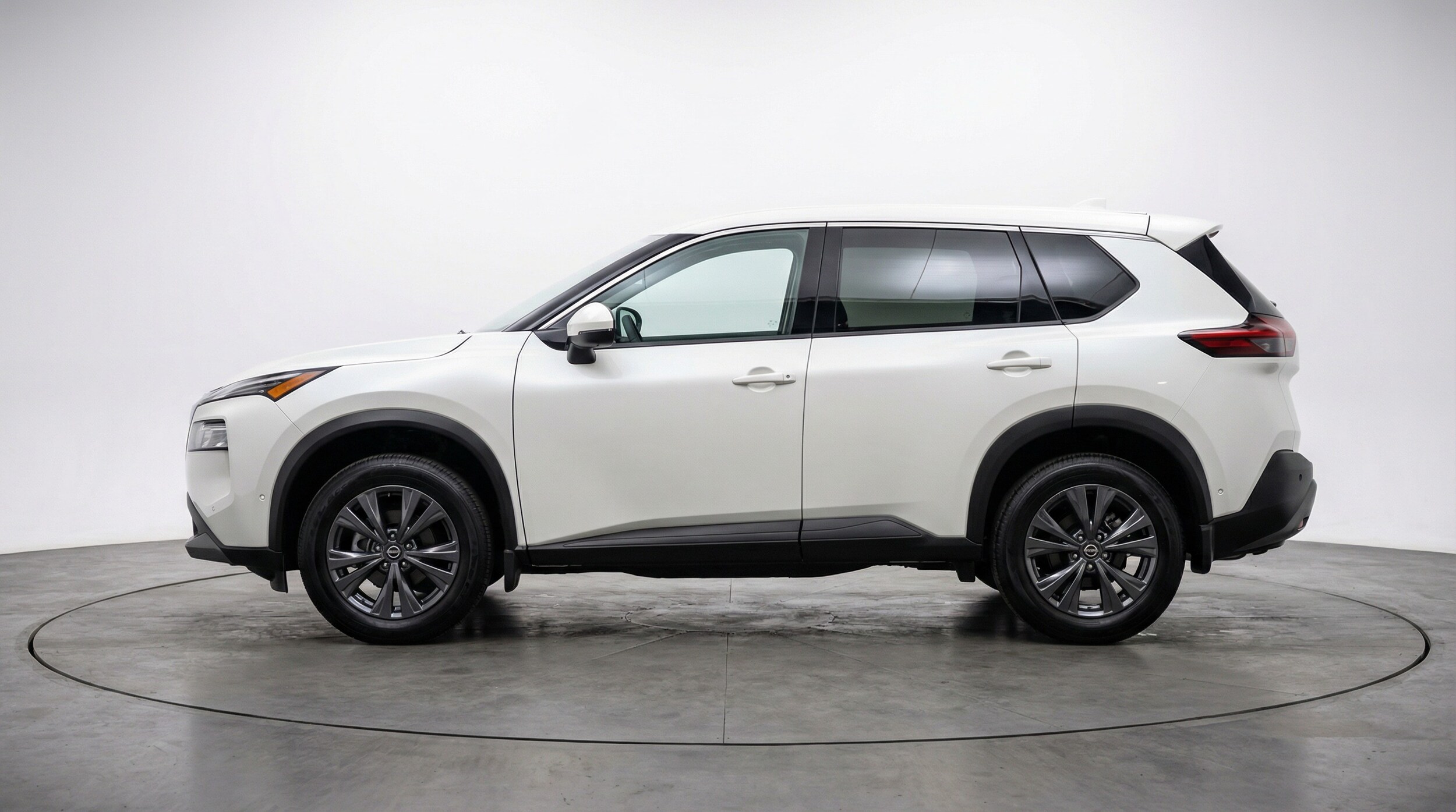 Thumbnail: 2025 Nissan Rogue - 4